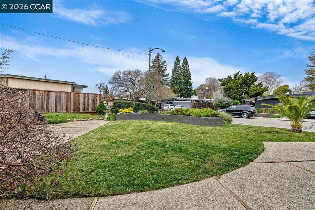 289 El Divisadero Ave