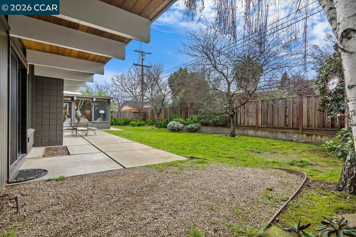 289 El Divisadero Ave