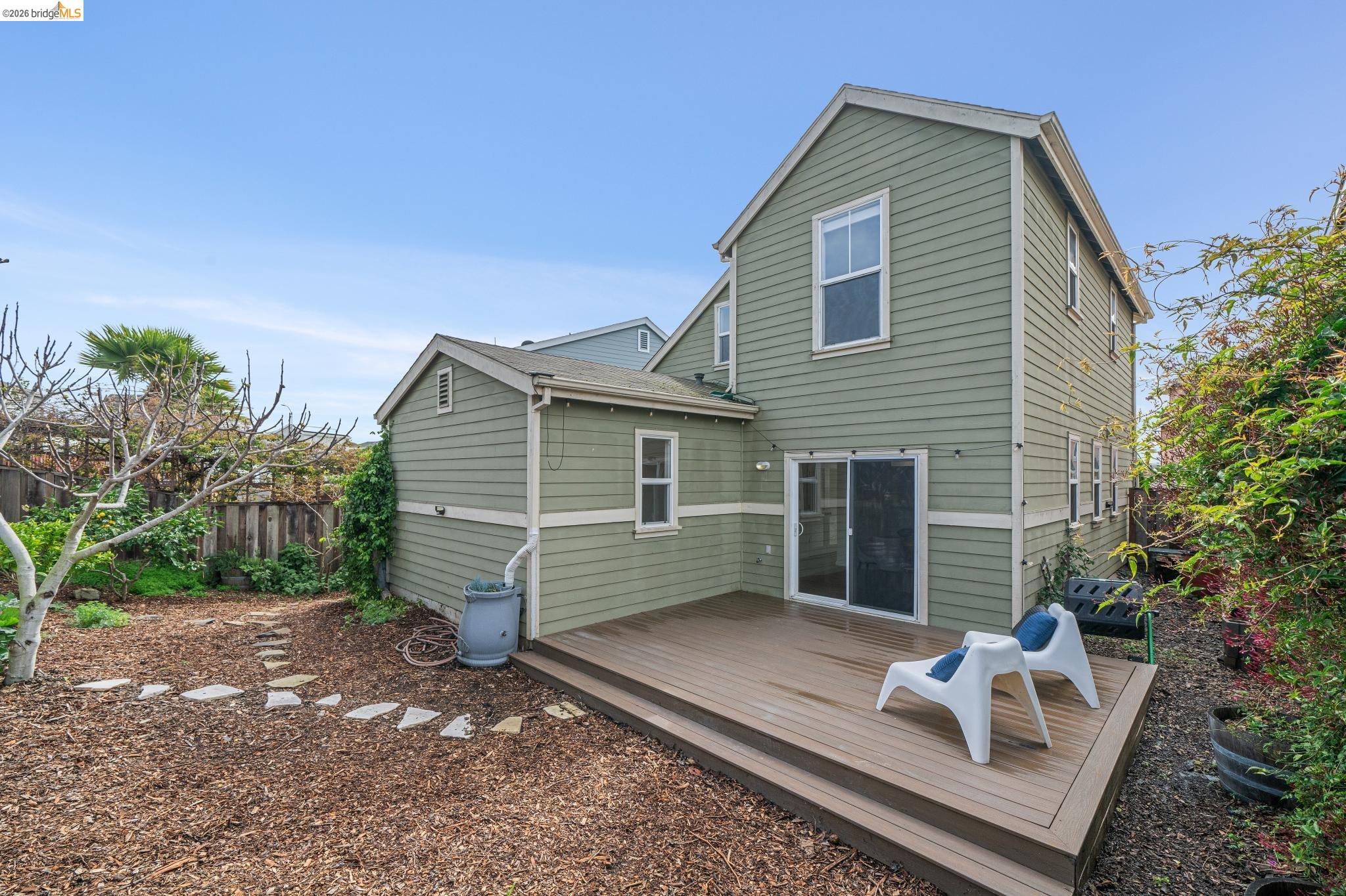 2761 Martin Luther King Jr Ave