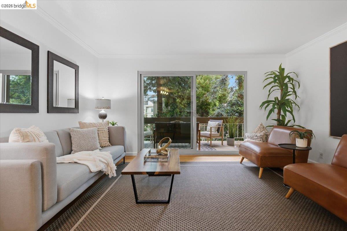 66 Fairmount Ave # 105