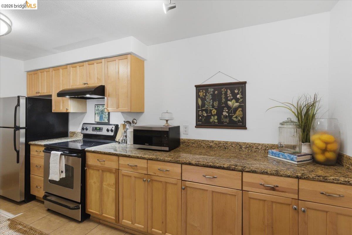 66 Fairmount Ave # 105