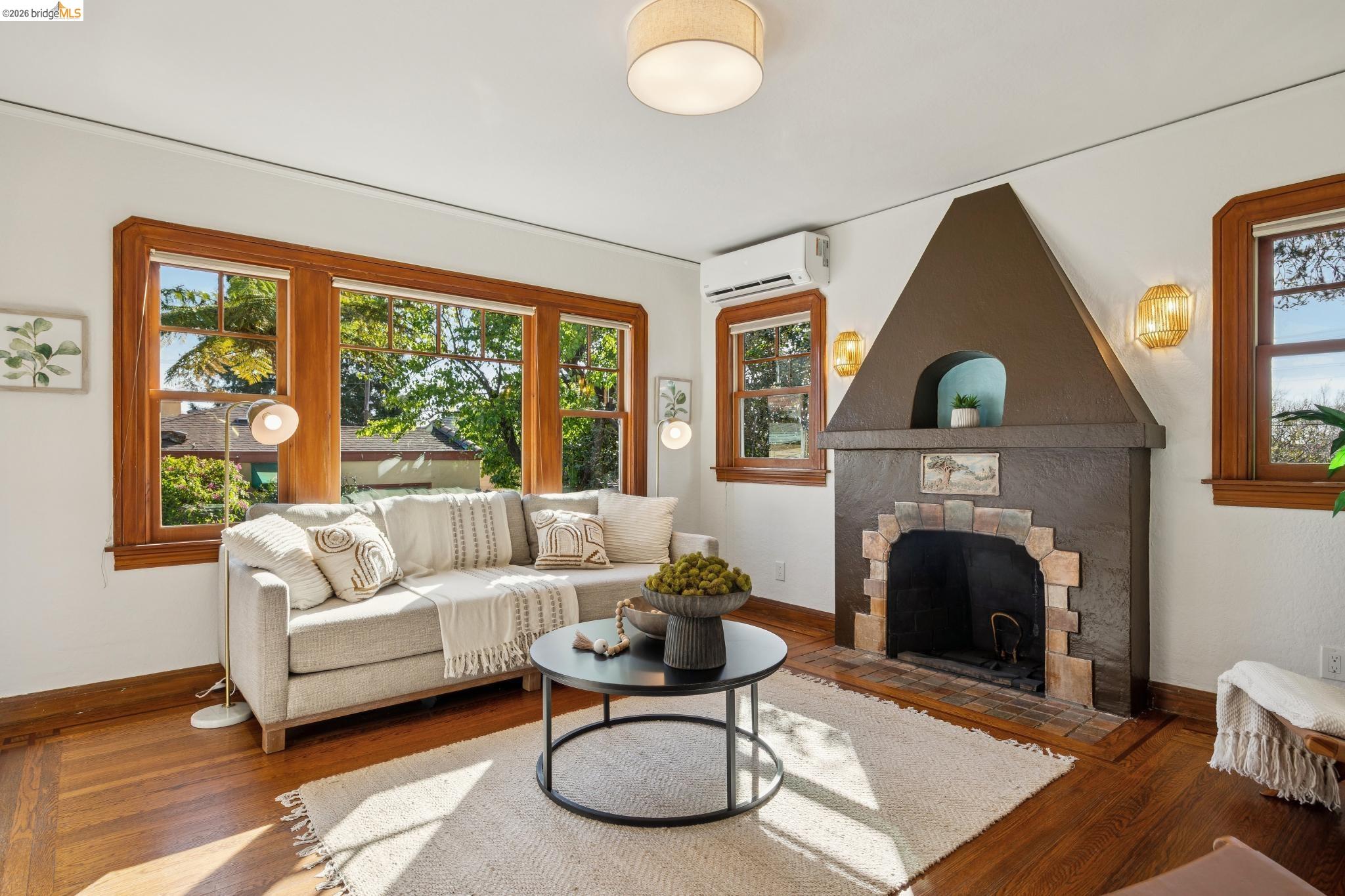 1207 Francisco Street #2