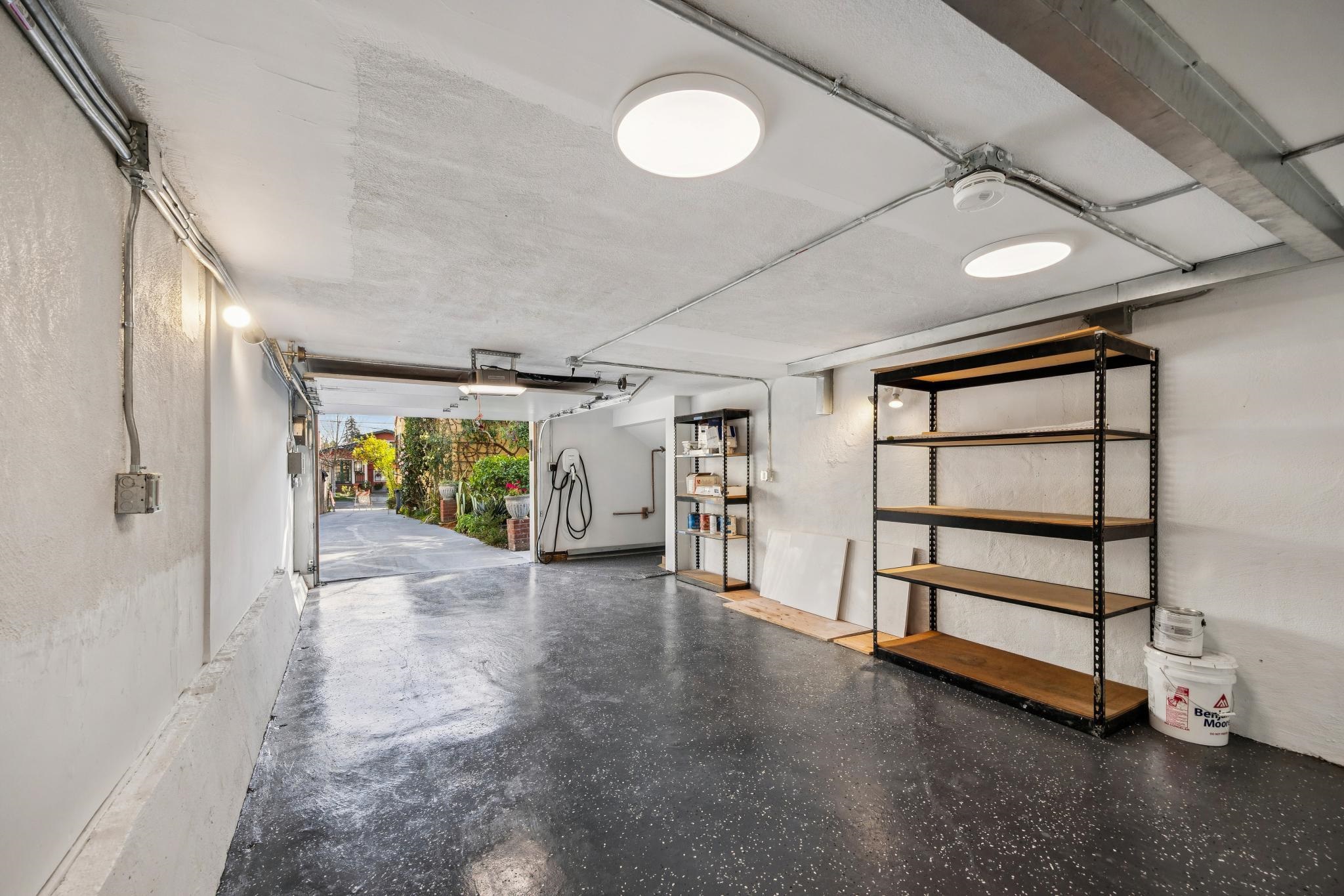 1207 Francisco Street