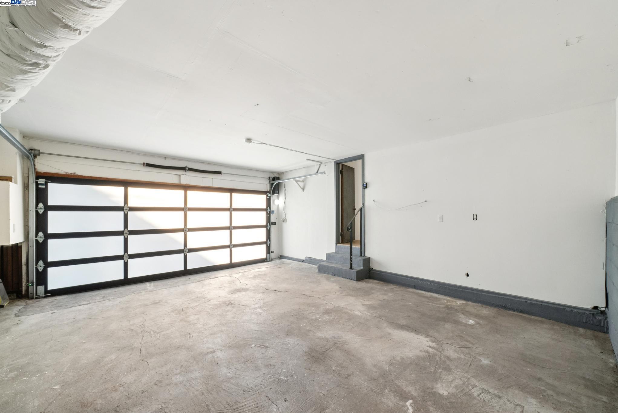 201 Amherst Ave