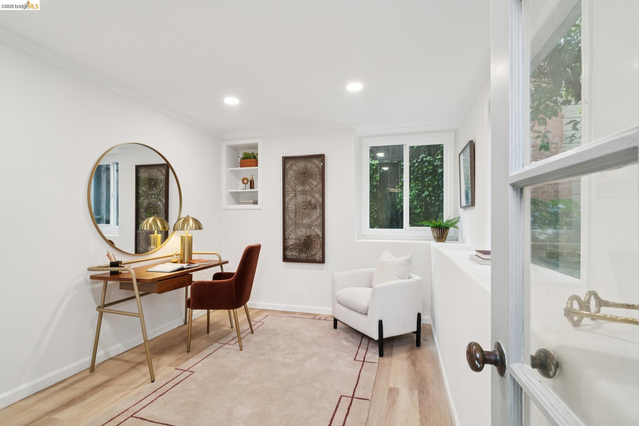 4200 Mountain View Ave