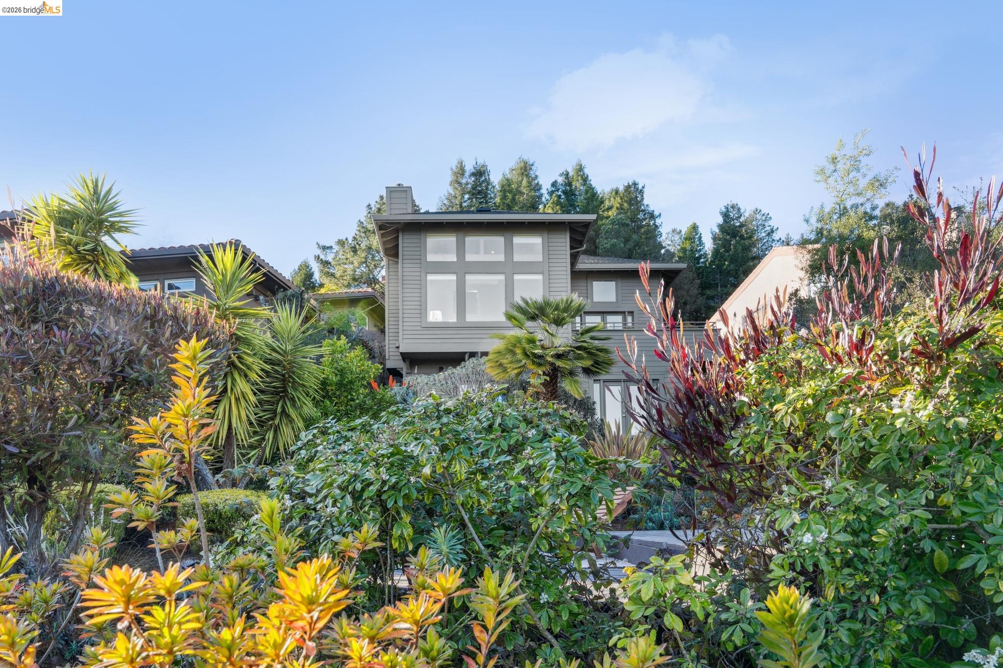 7084 Westmoorland Dr