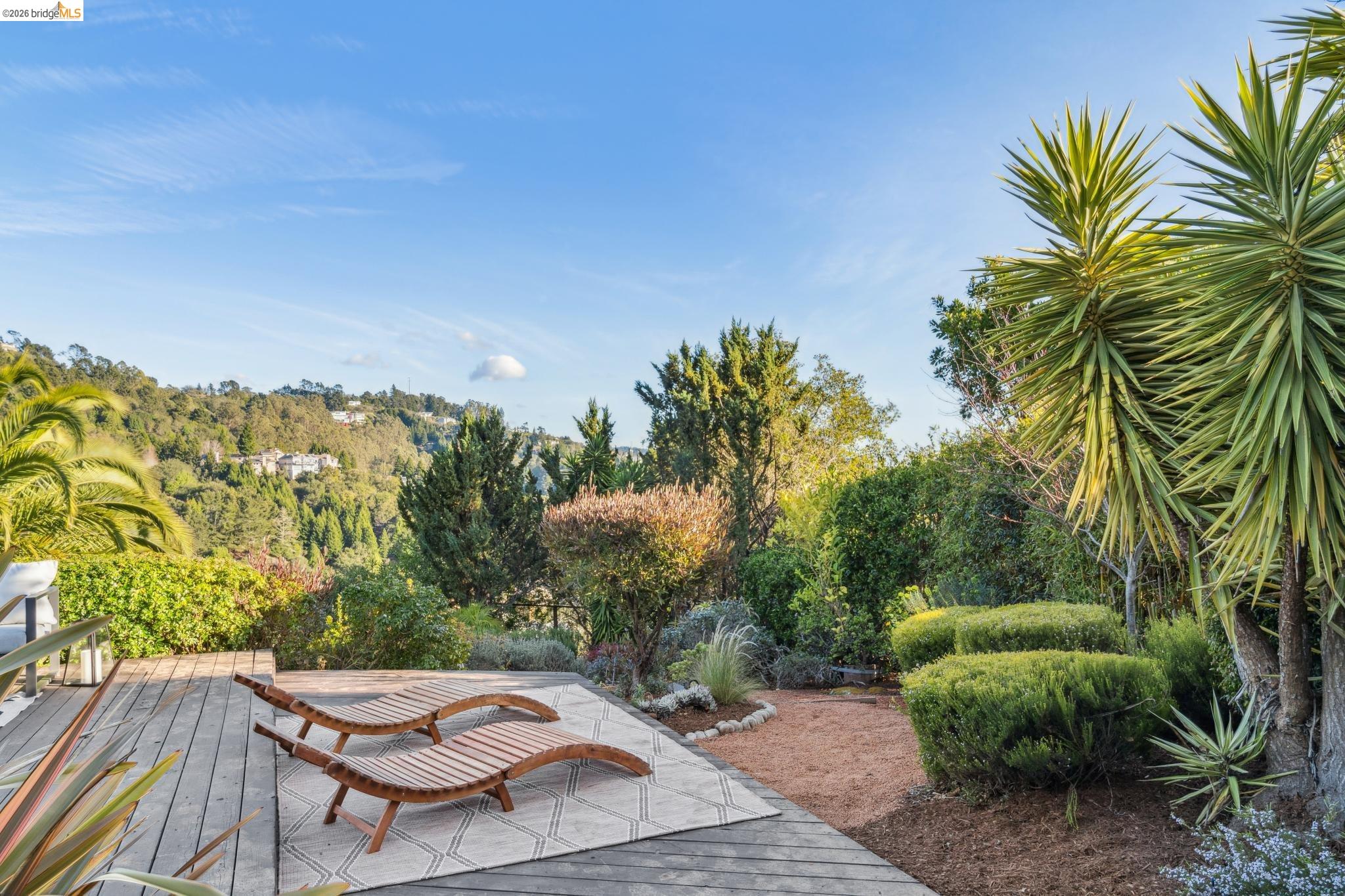 7084 Westmoorland Dr