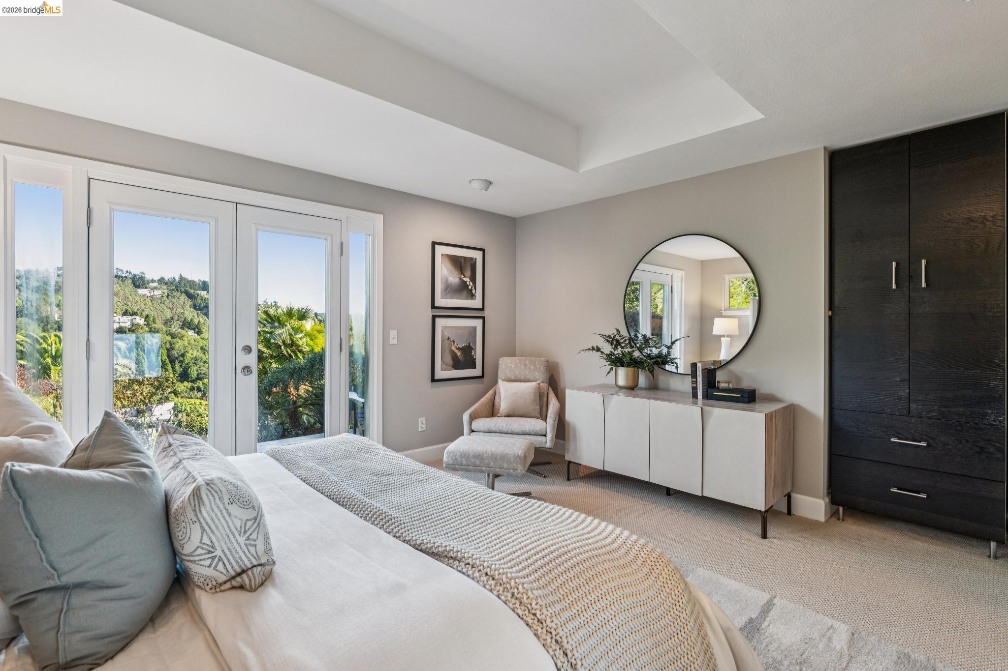 7084 Westmoorland Dr