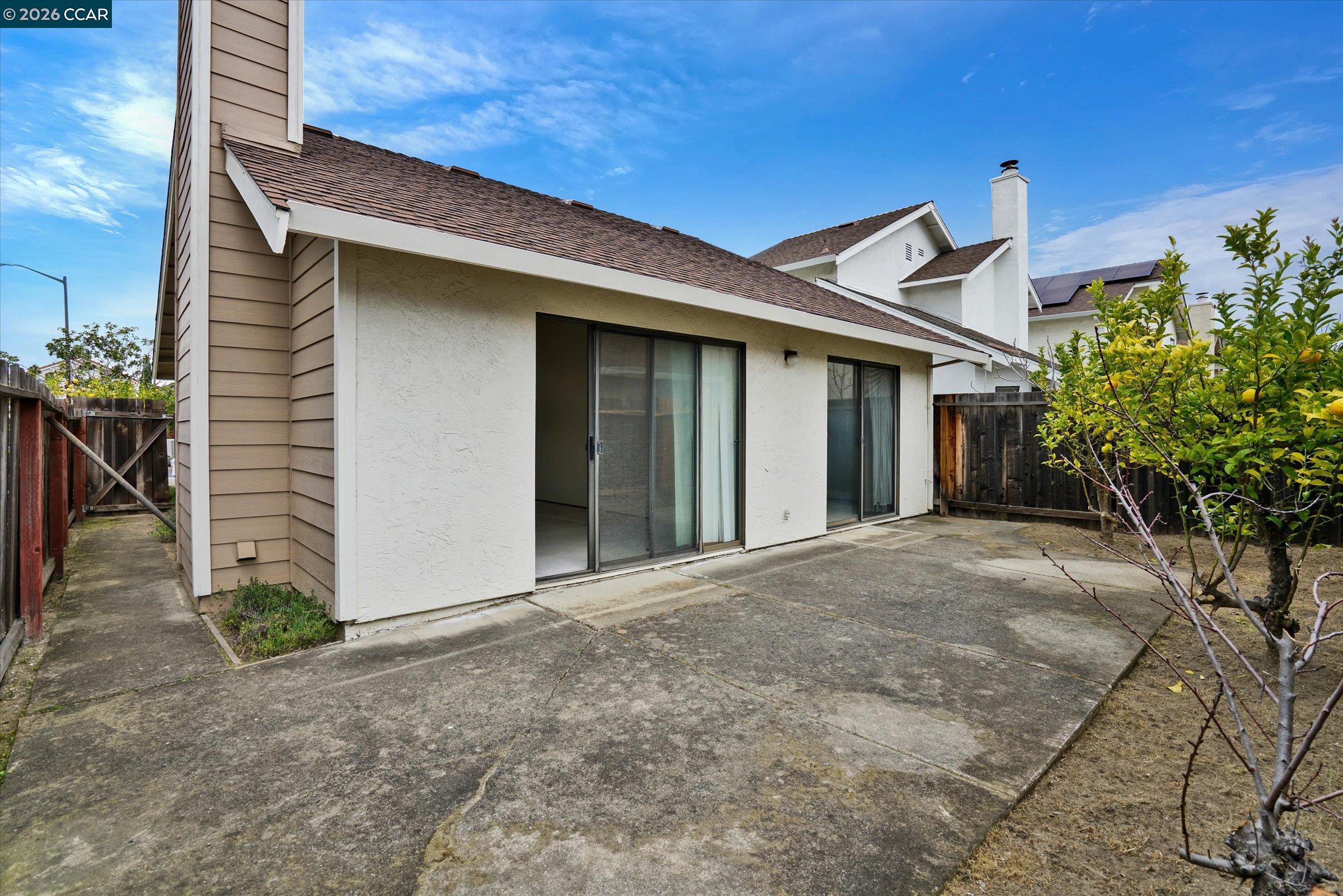 1286 Clarke Ln