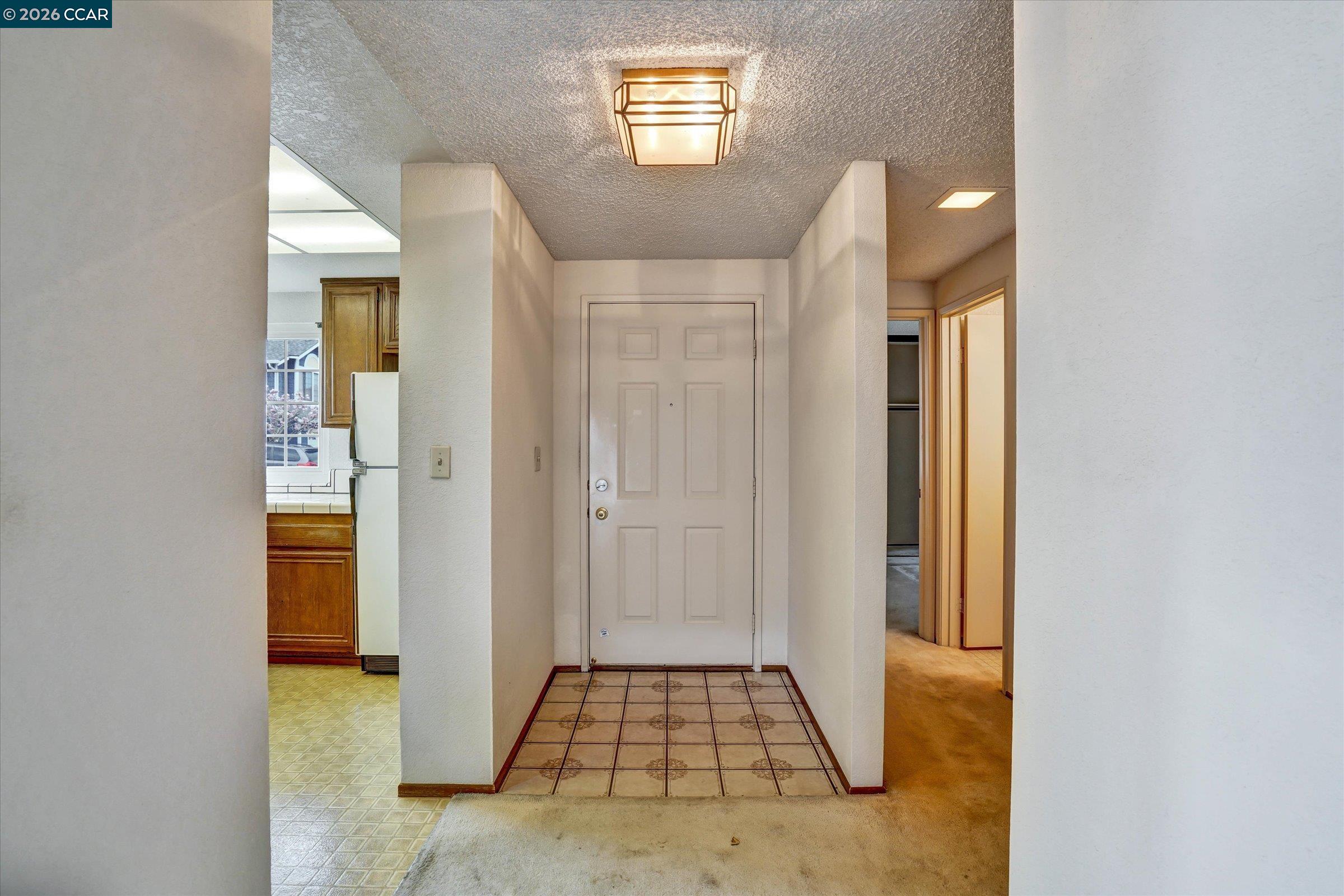 1286 Clarke Ln