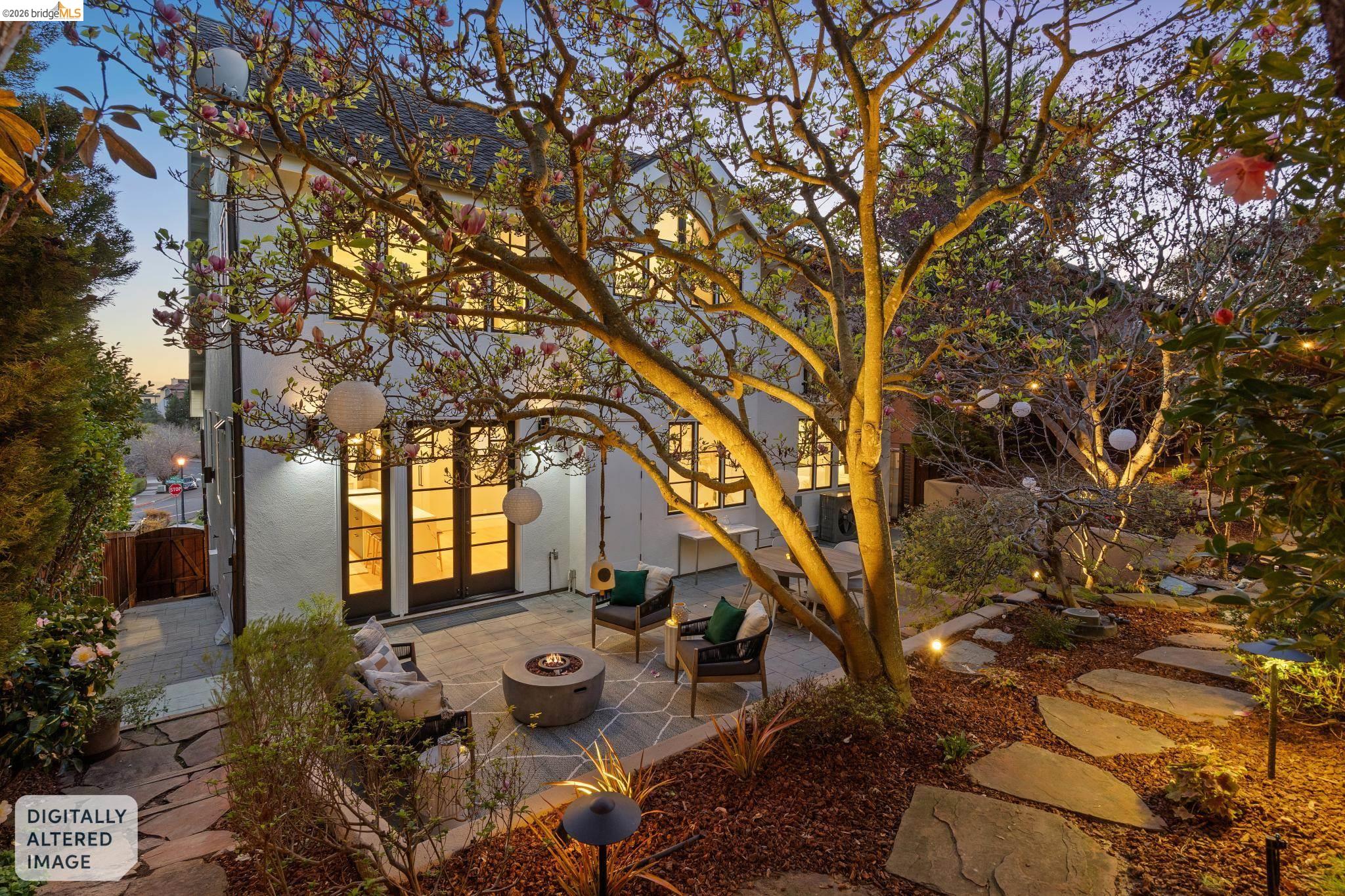 5416 GOLDEN GATE Ave