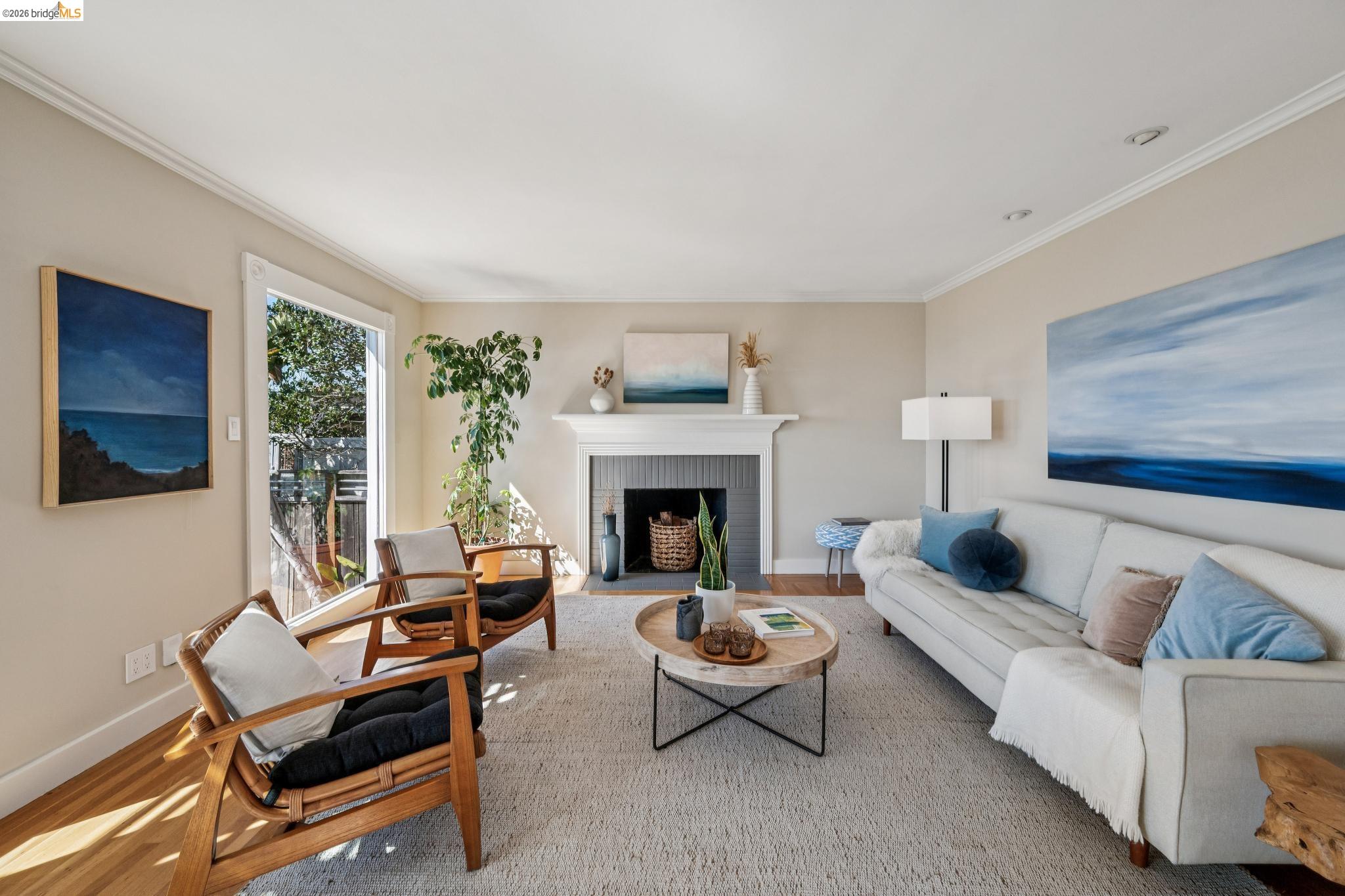 290 Colgate Ave