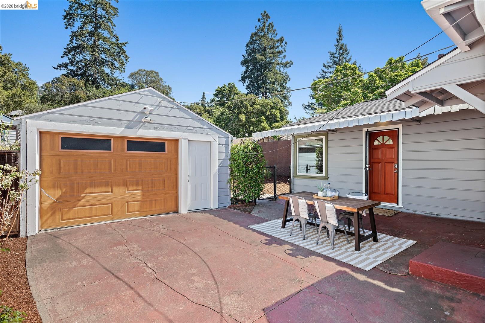 3292 Jordan Rd