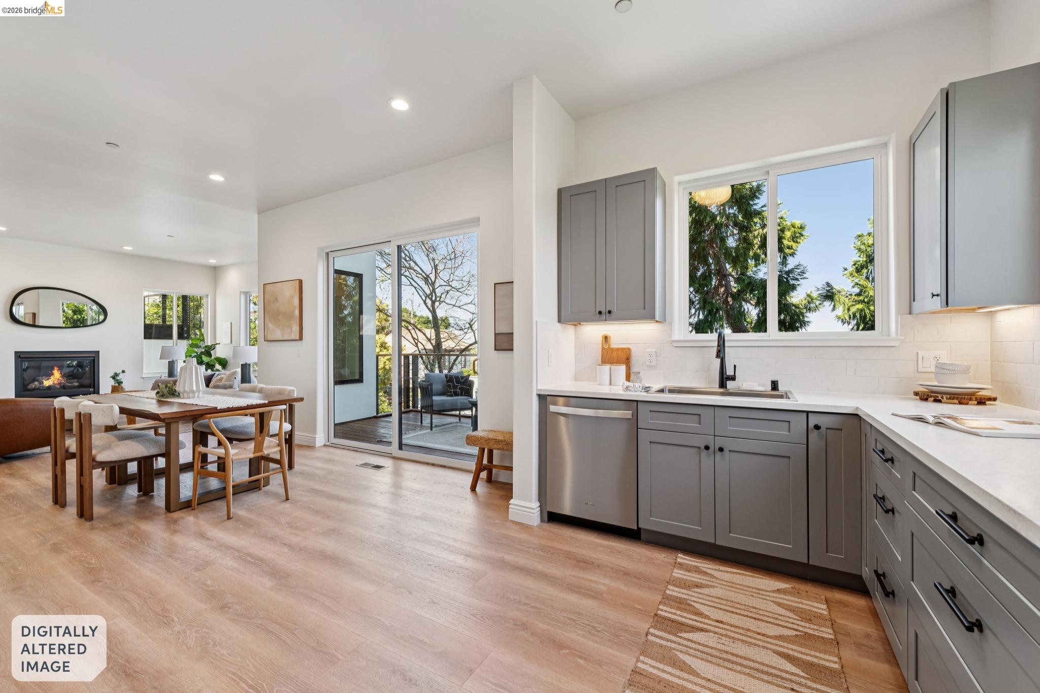 312 Golden Gate Ave