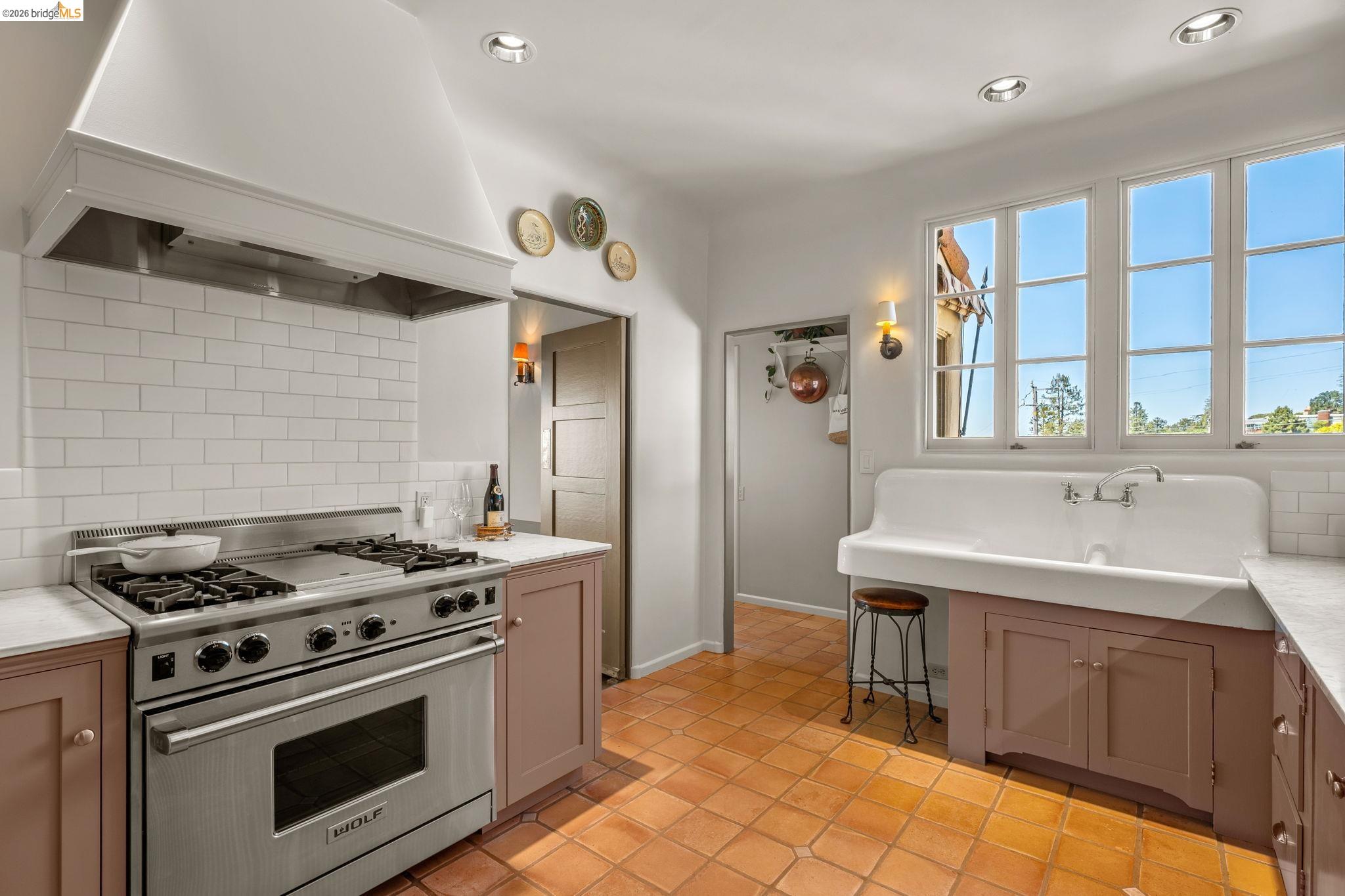 1004 Cragmont Avenue