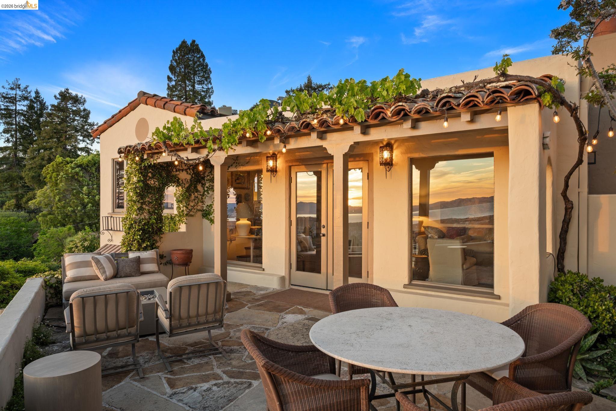 1004 Cragmont Avenue