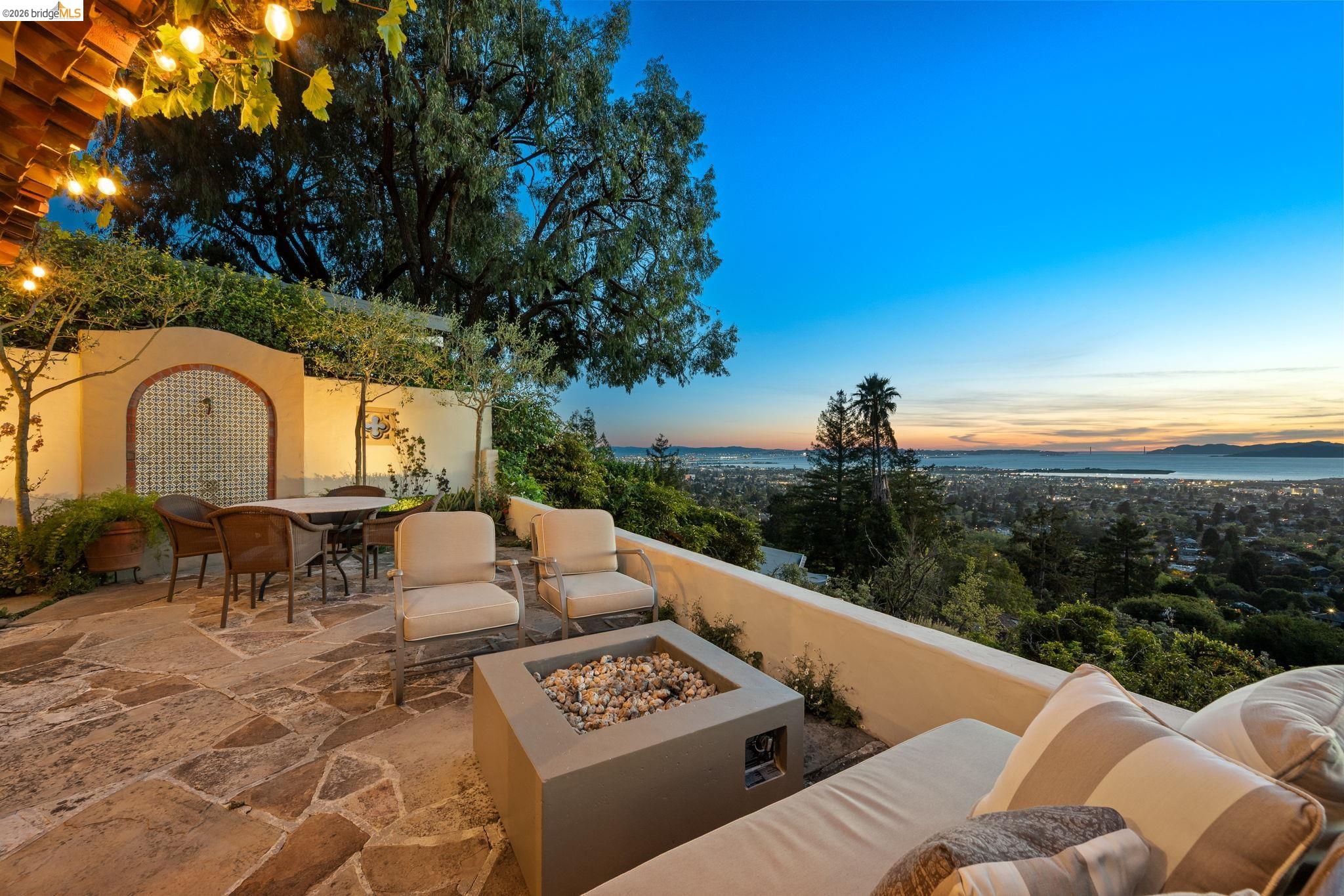 1004 Cragmont Avenue