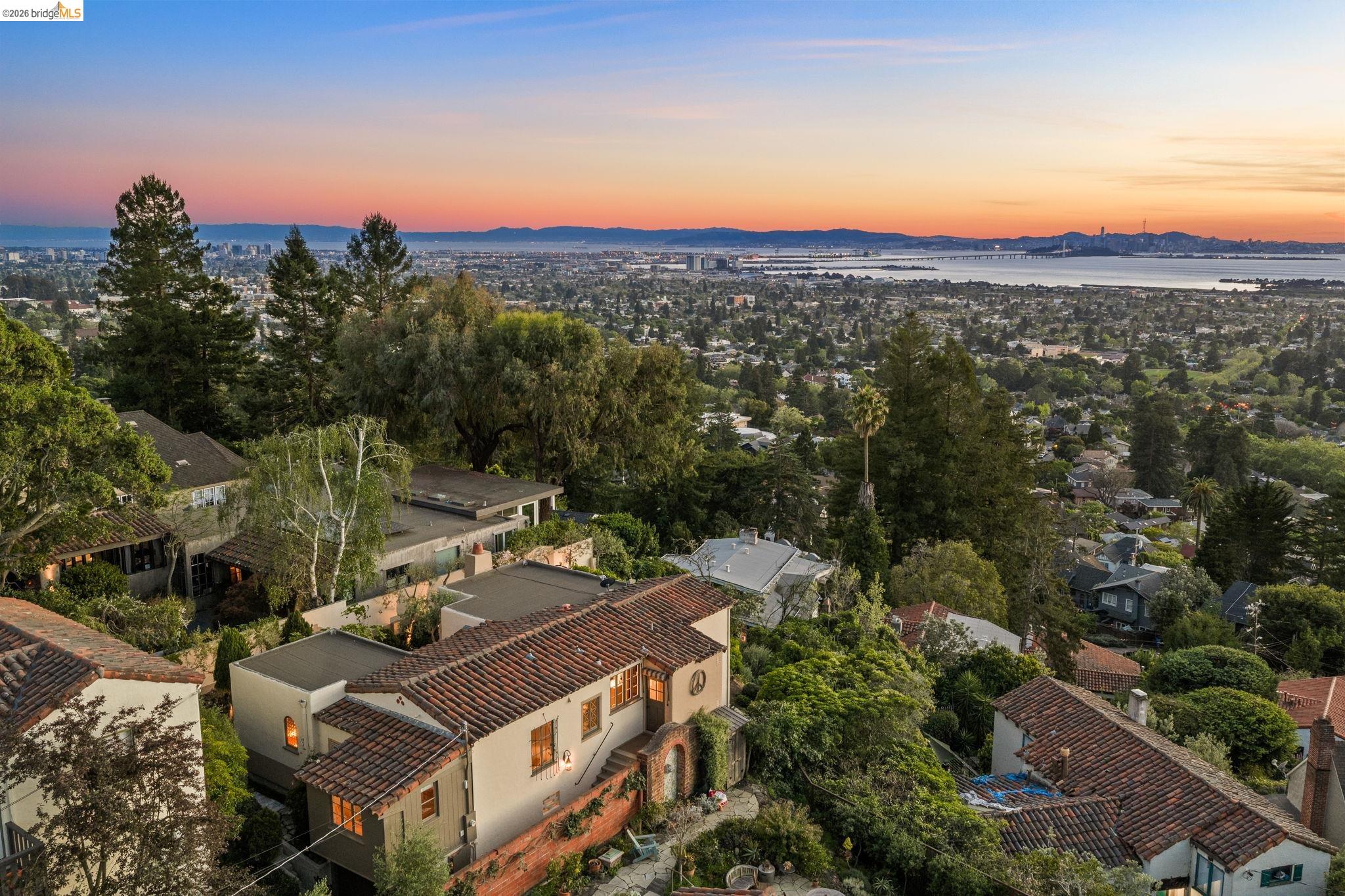 1004 Cragmont Avenue