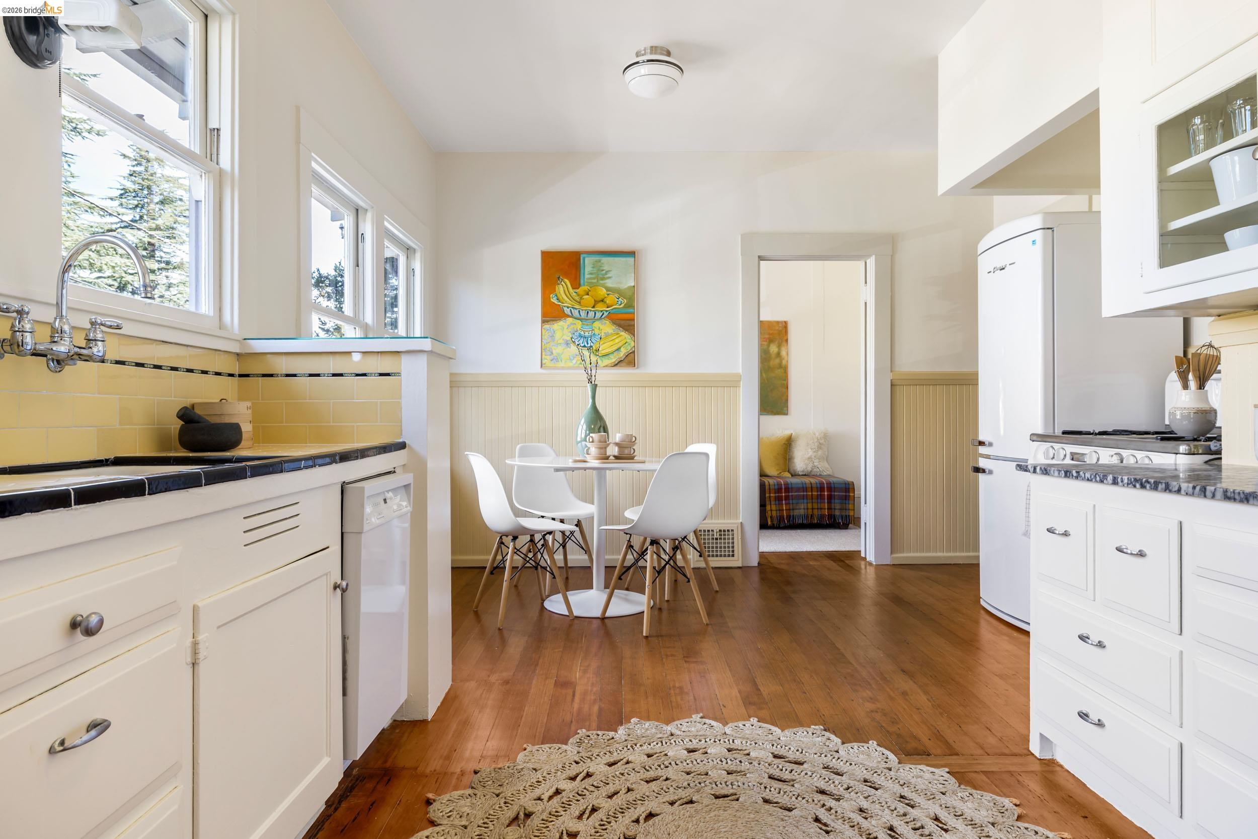 248 Mather St