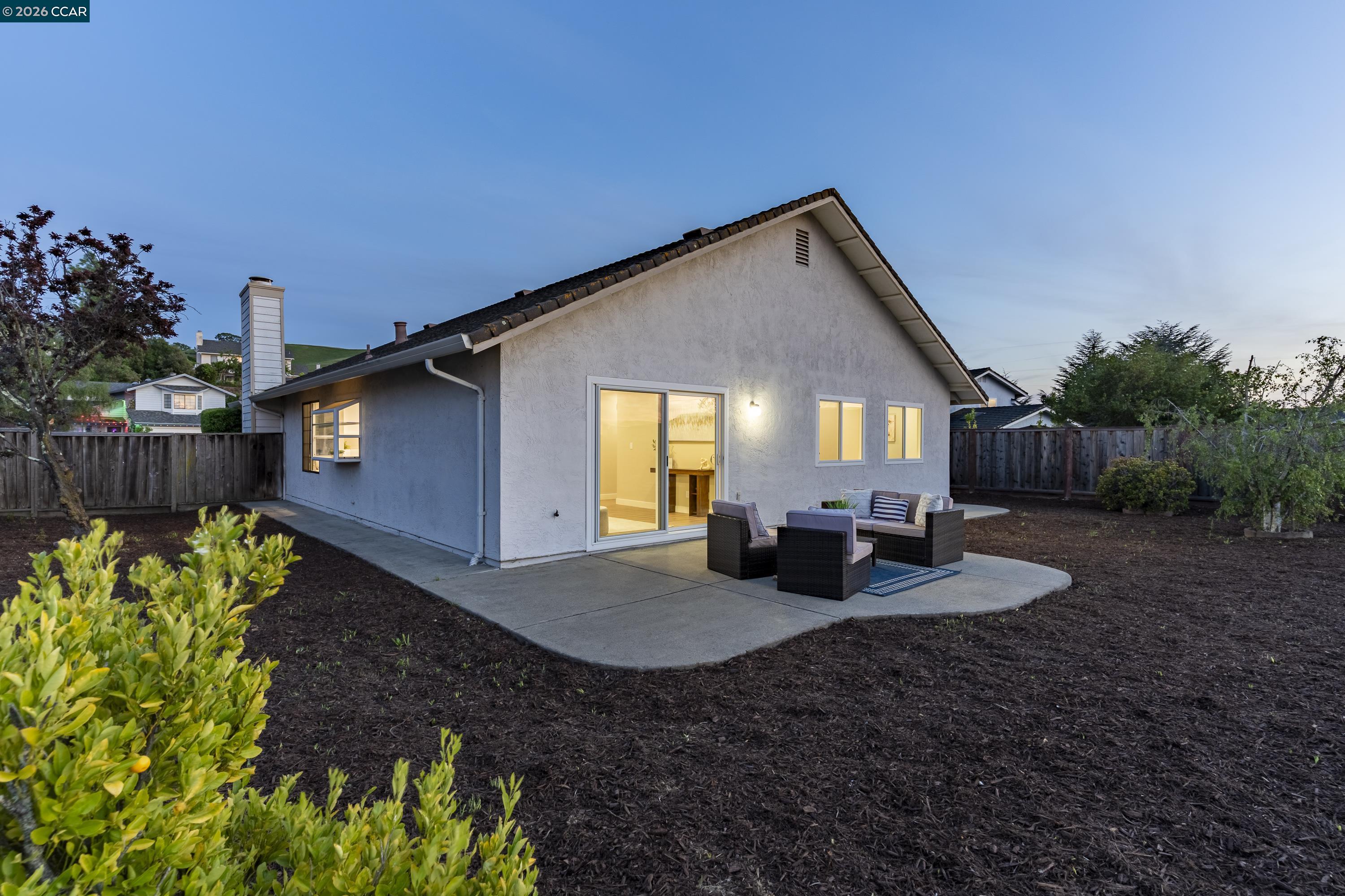 2413 Christian Ct