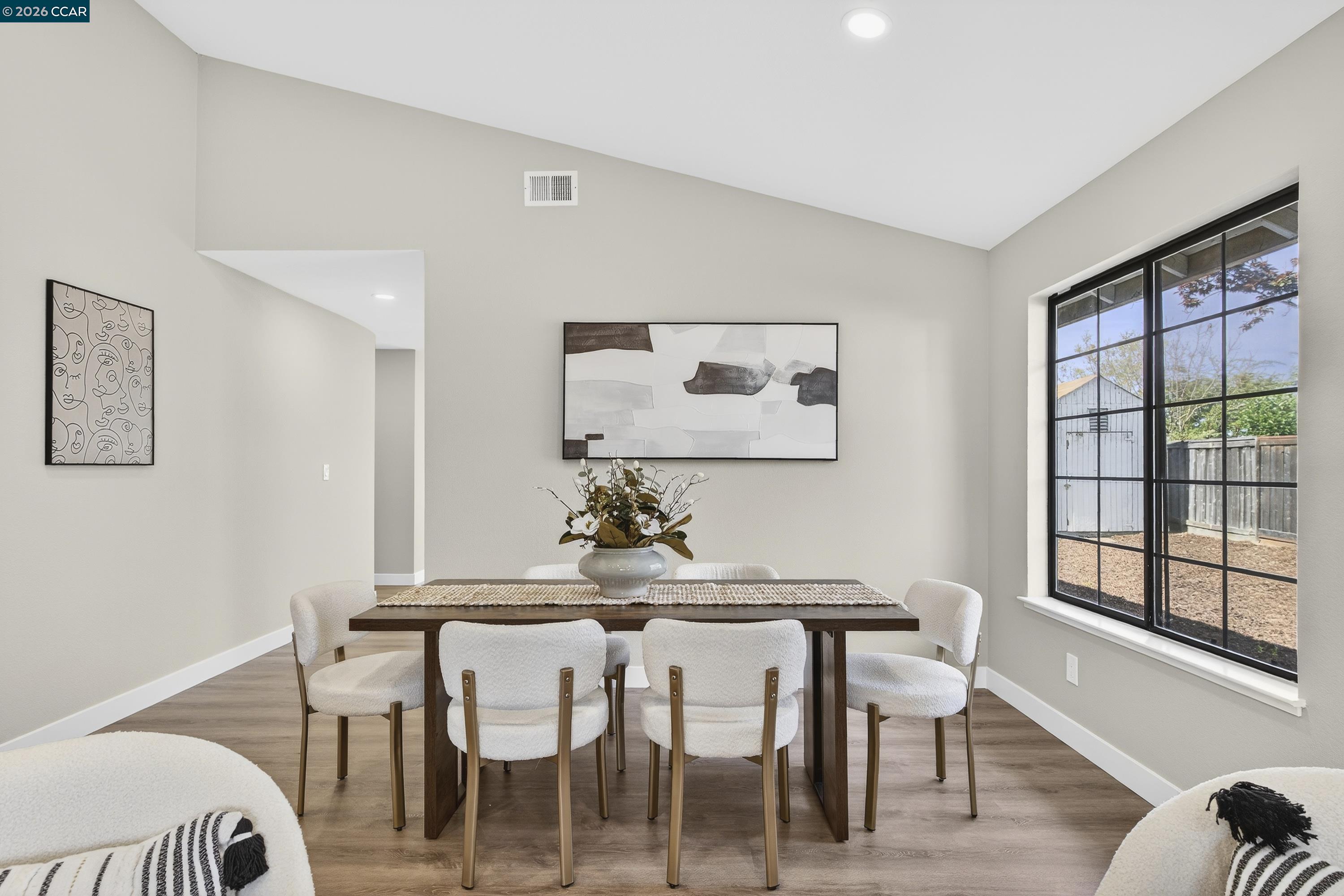 2413 Christian Ct