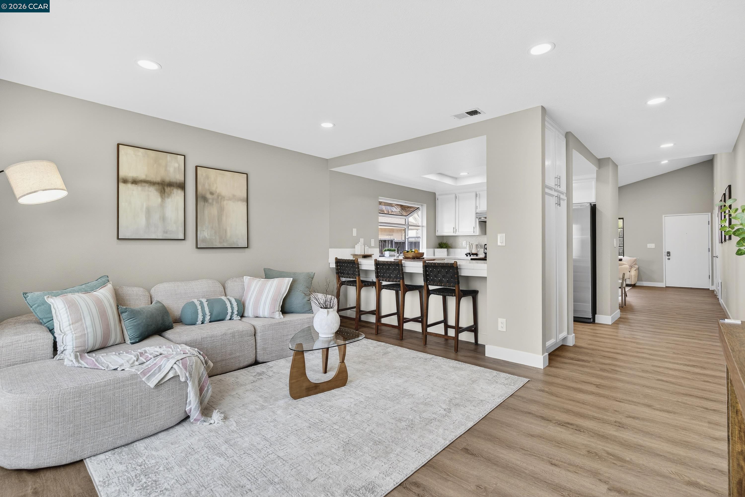 2413 Christian Ct