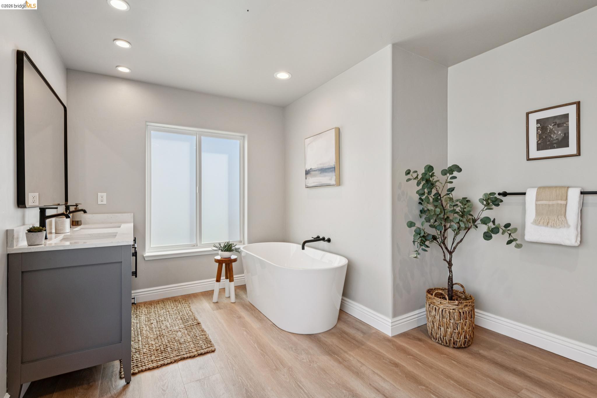 312-314 Golden Gate Ave