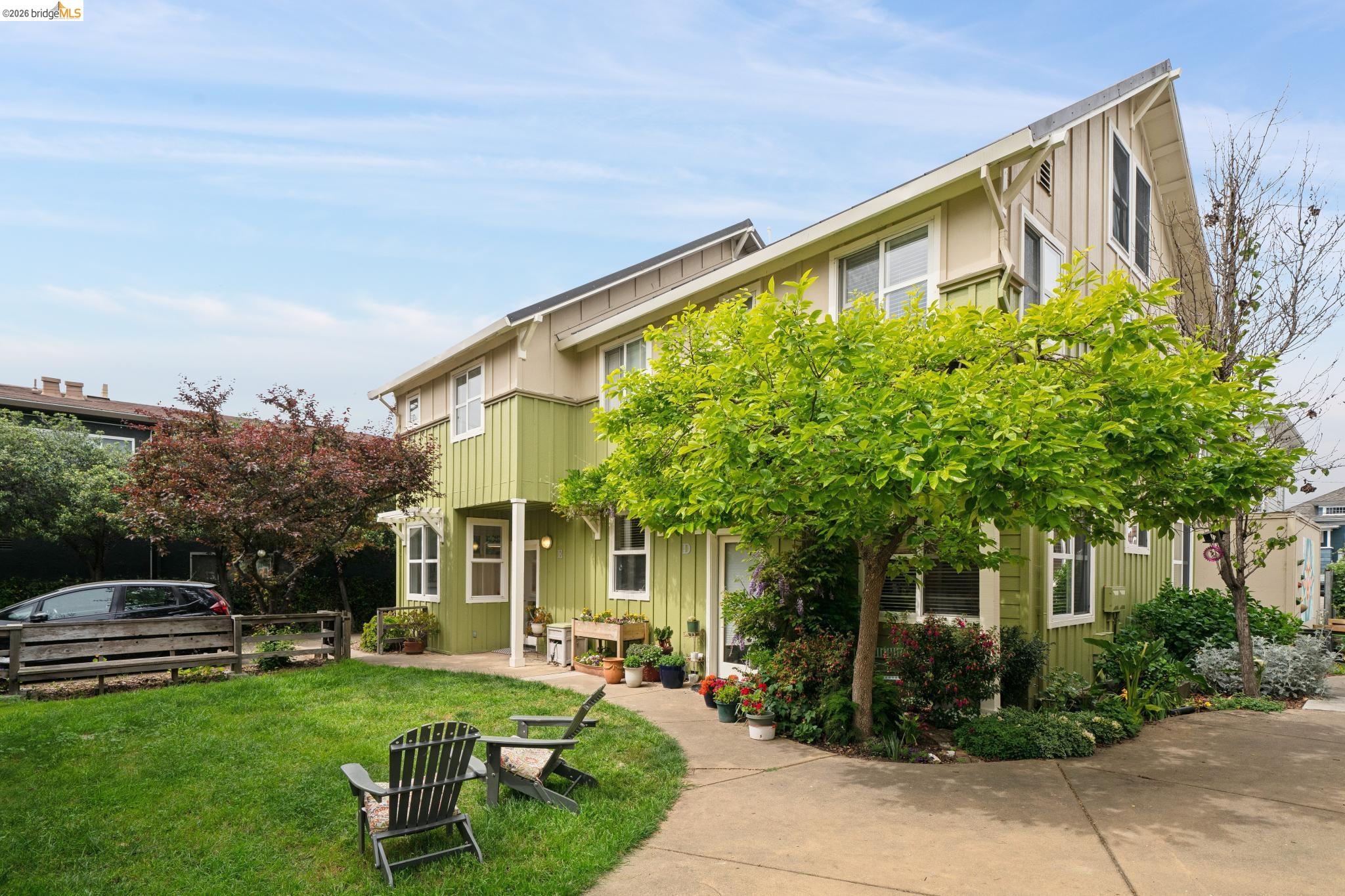 480 42Nd St Unit: E