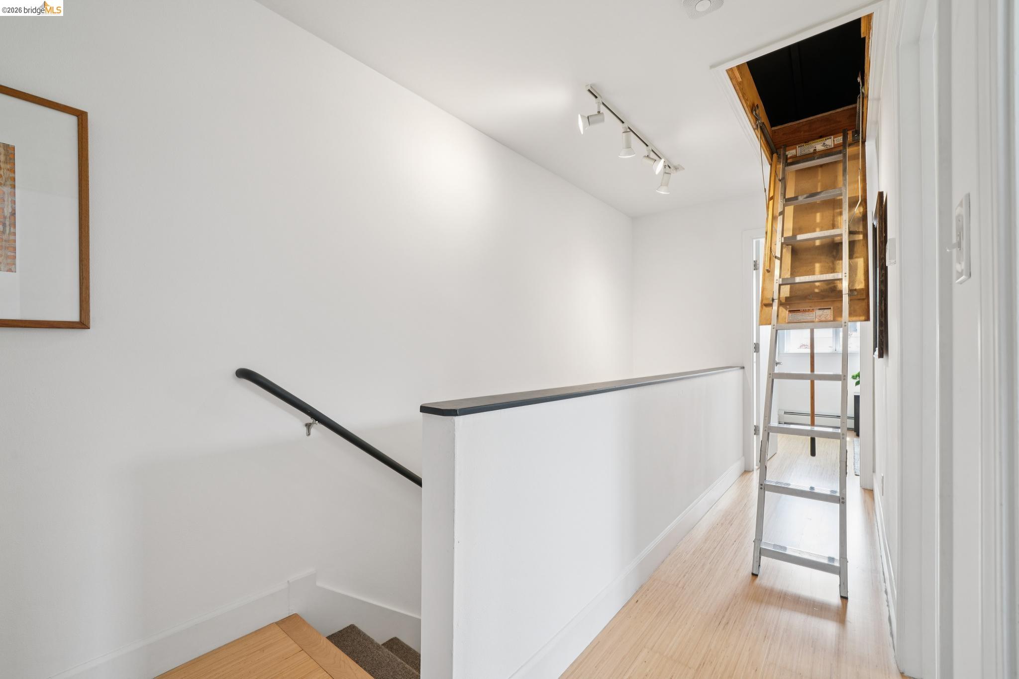 480 42Nd St Unit: E