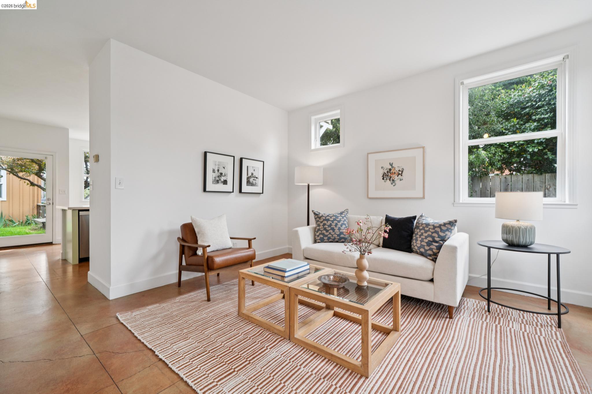 480 42Nd St Unit: E