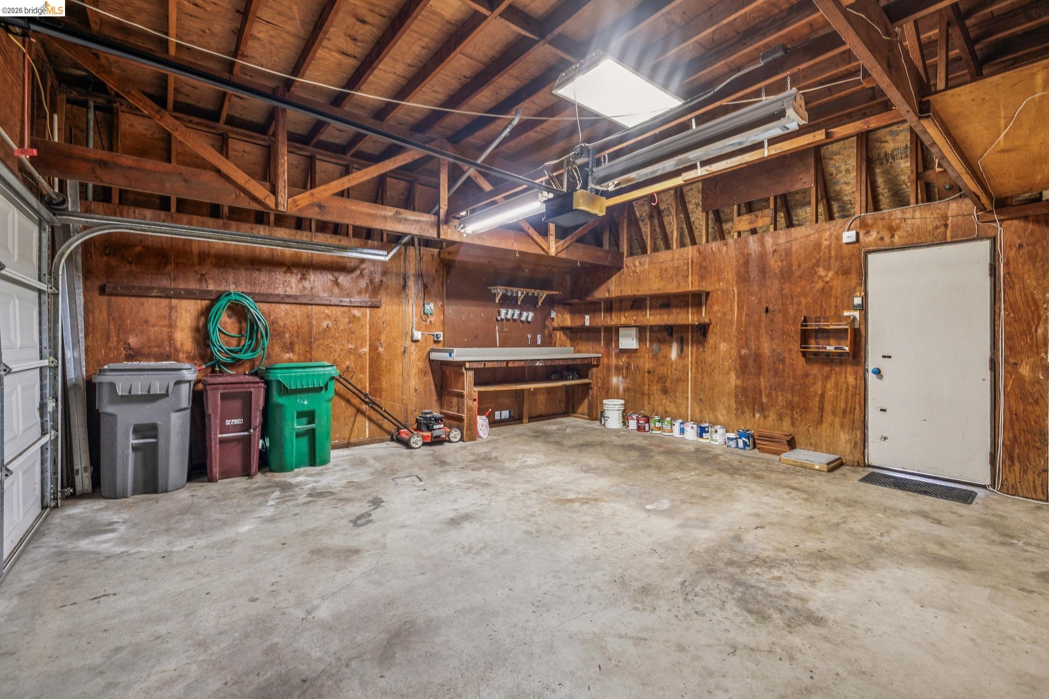 18 North Cir