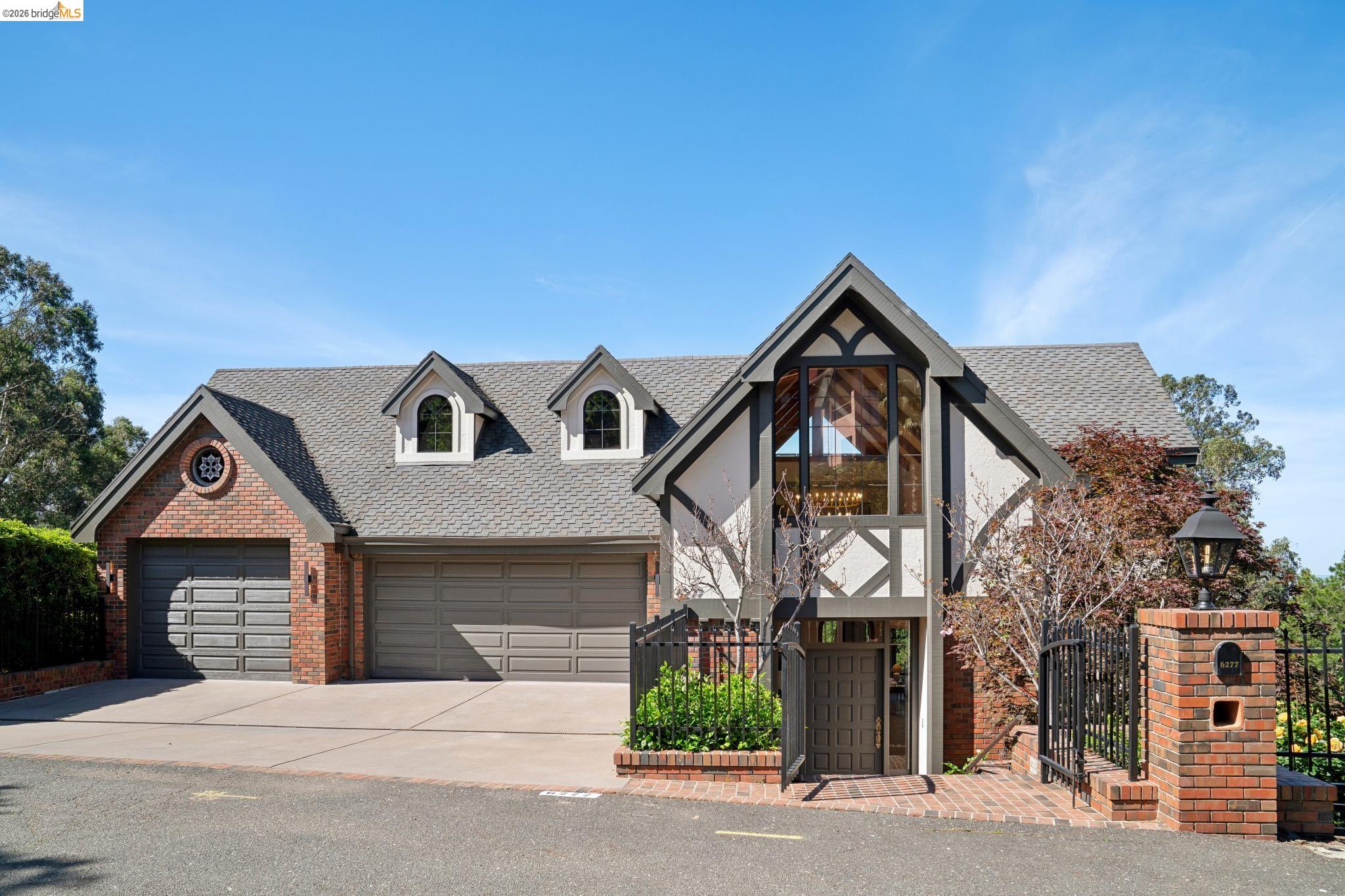 6277 Wood Dr