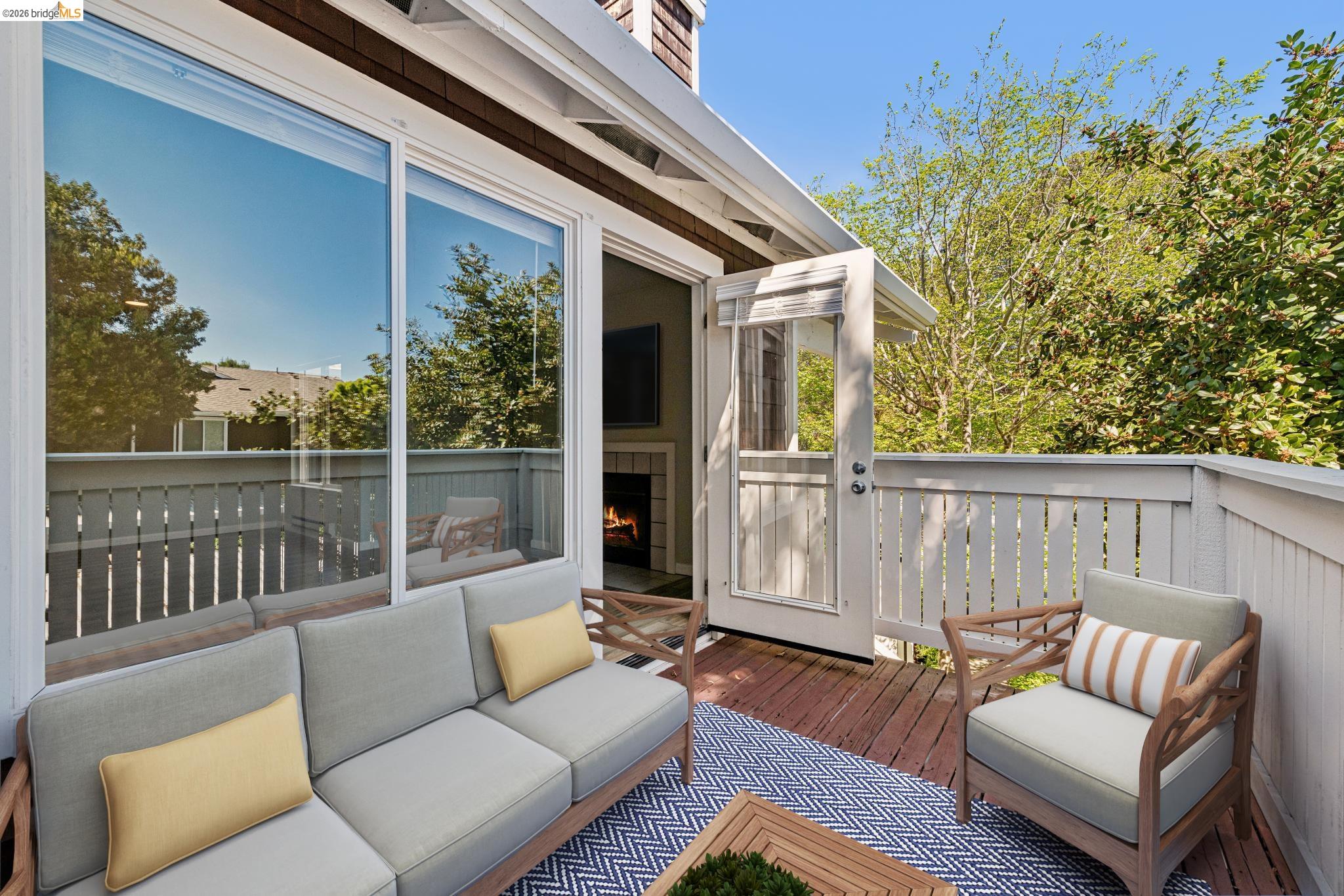 60 Marina Lakes Drive