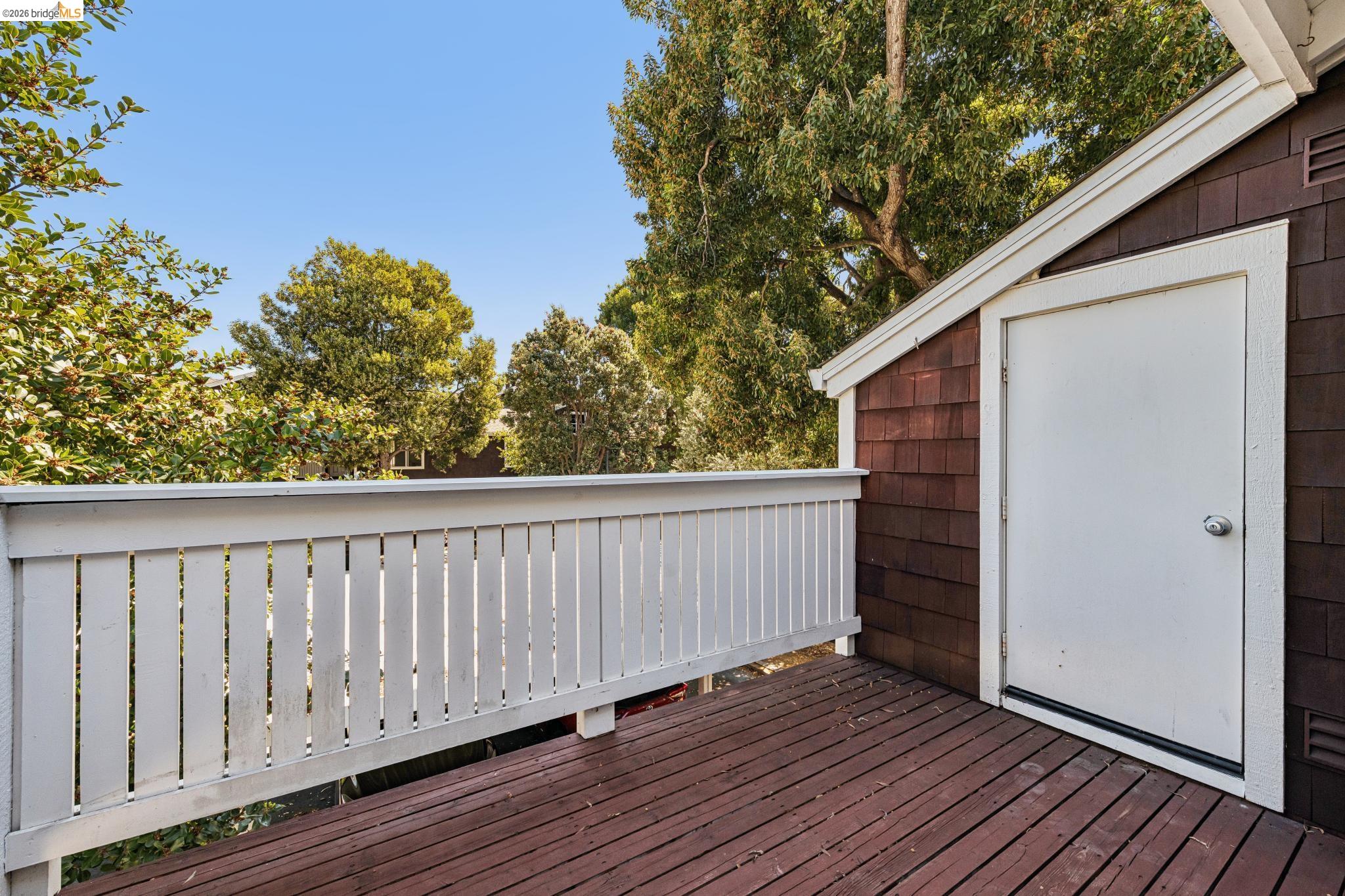 60 Marina Lakes Drive