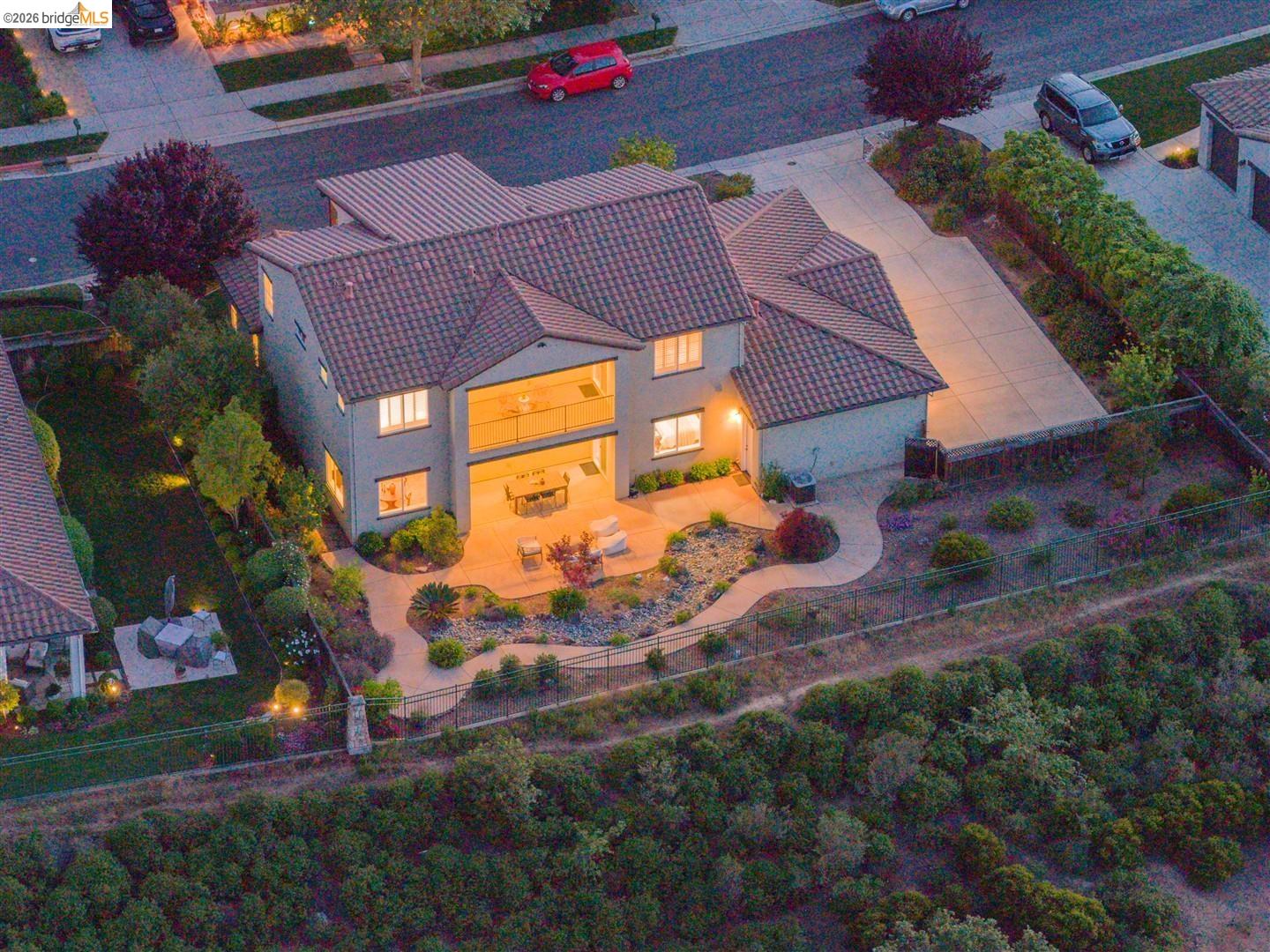 7160 Pitlochry Dr
