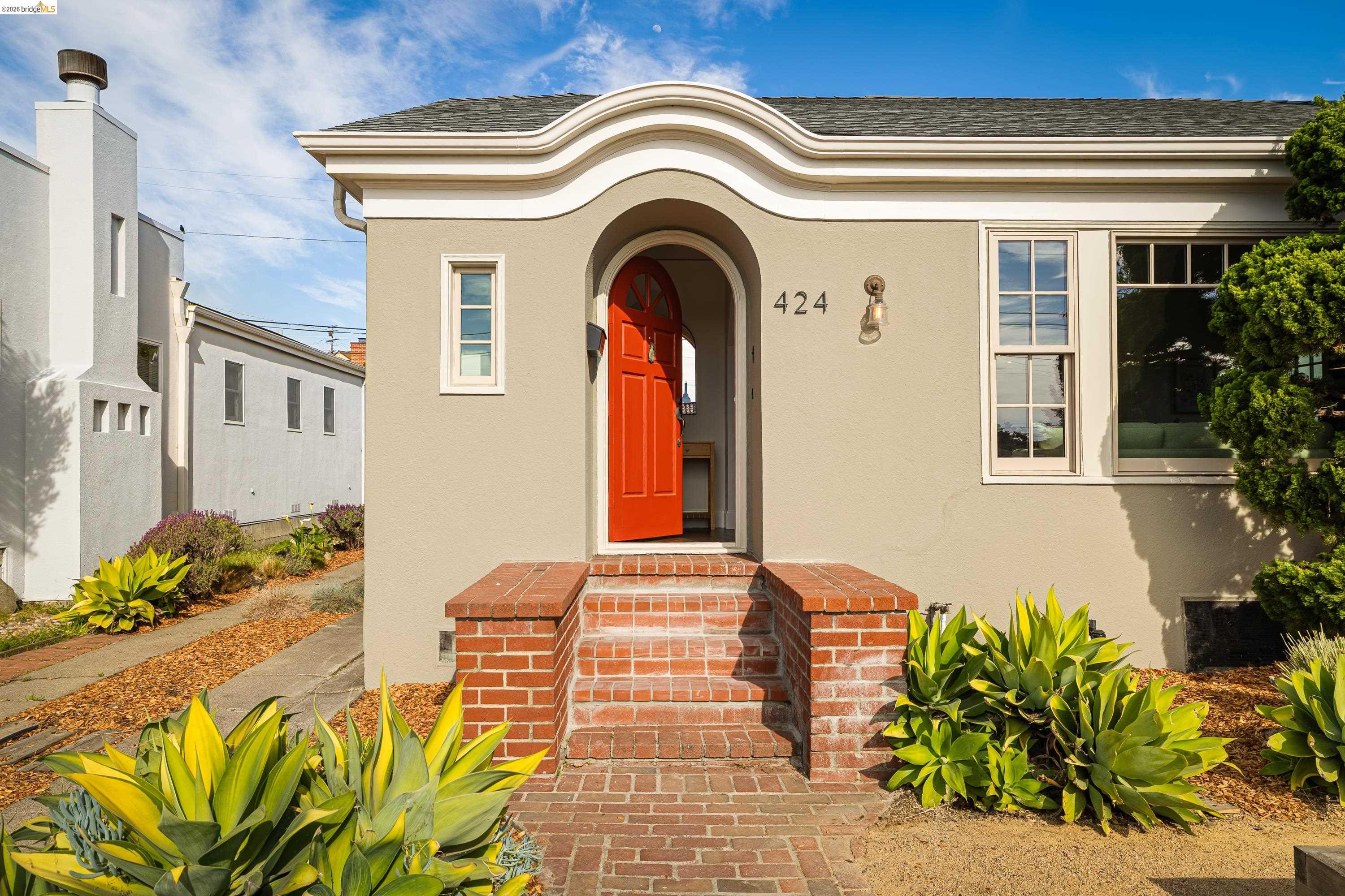 424 Key Blvd