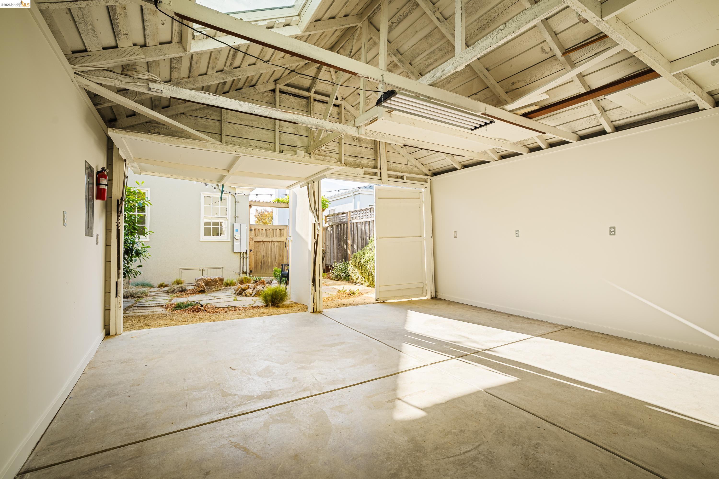 424 Key Blvd