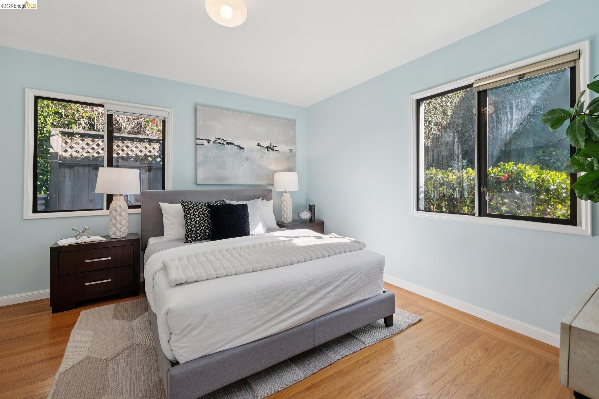 37 Kenyon Ave