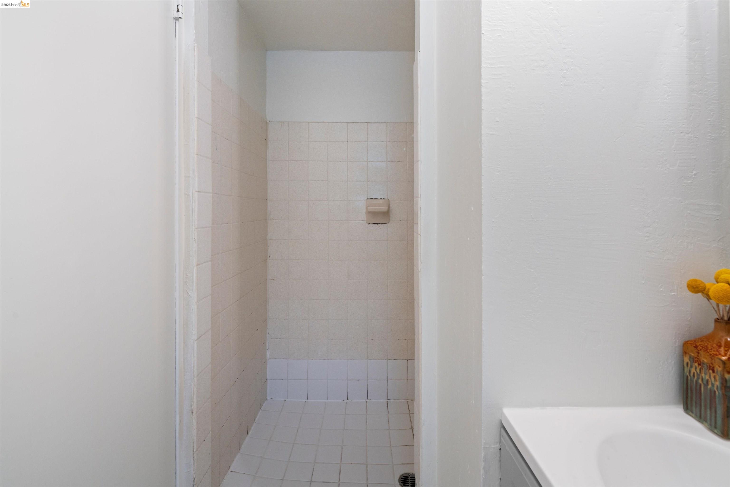 5941 Harbor View Ave