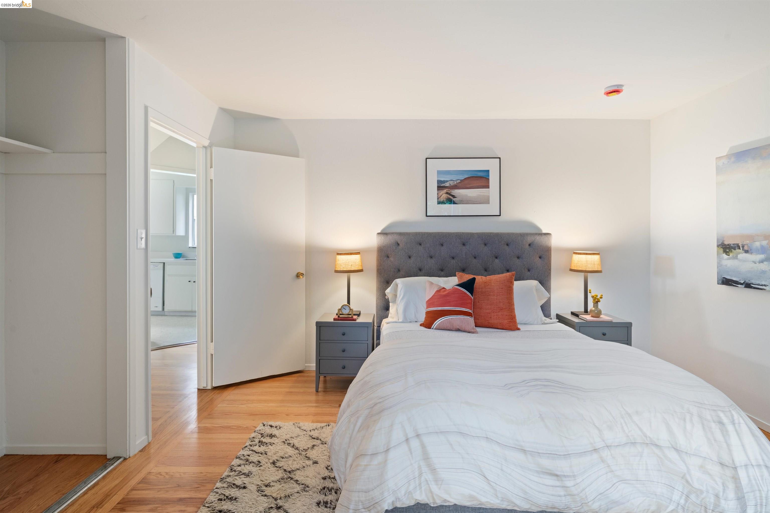 5941 Harbor View Ave