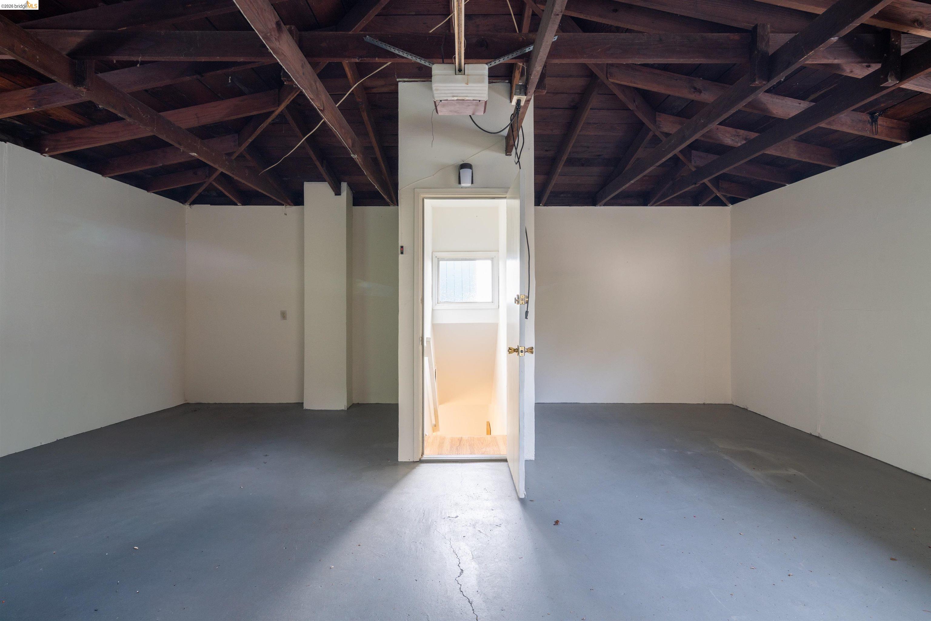 5941 Harbor View Ave