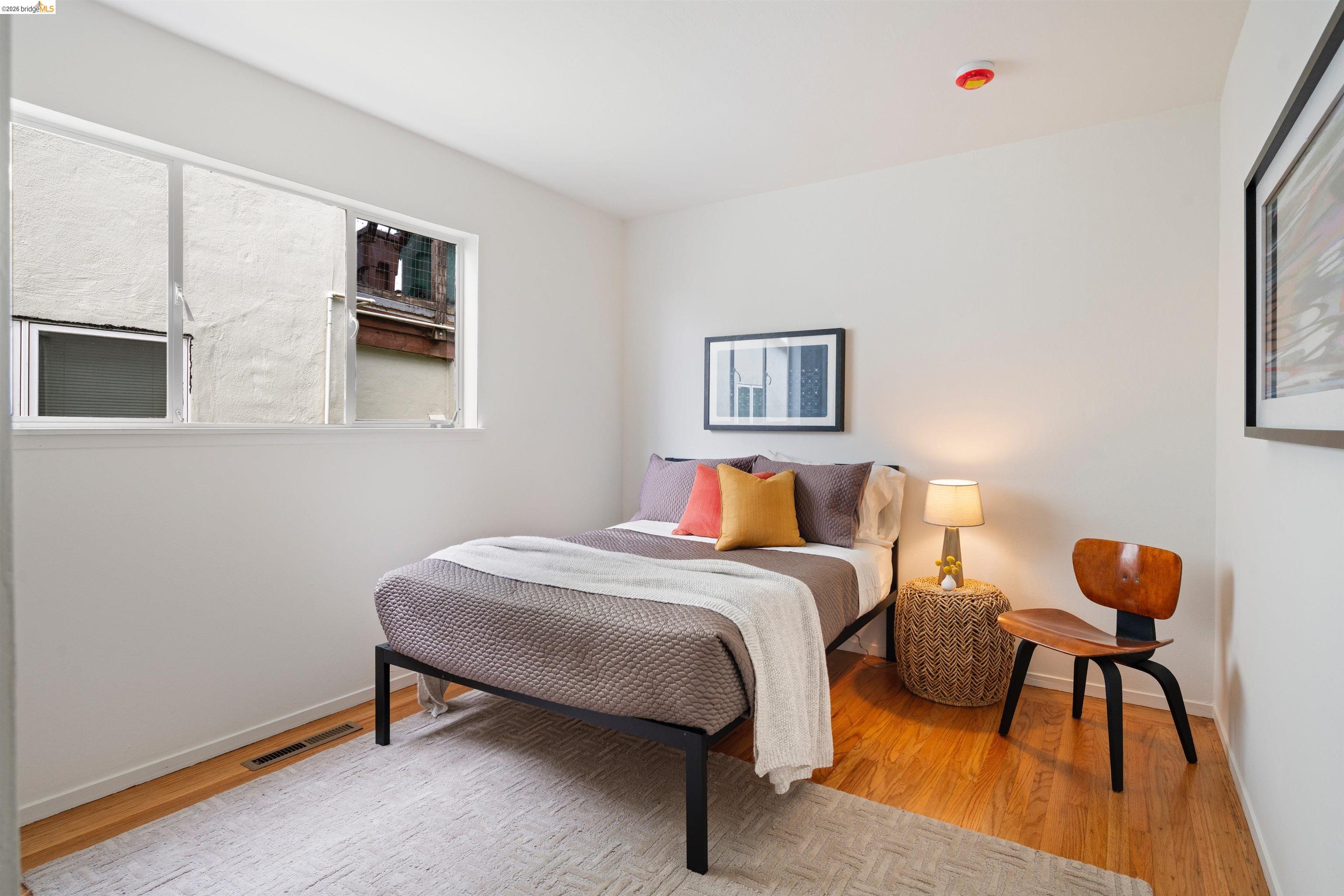 5941 Harbor View Ave