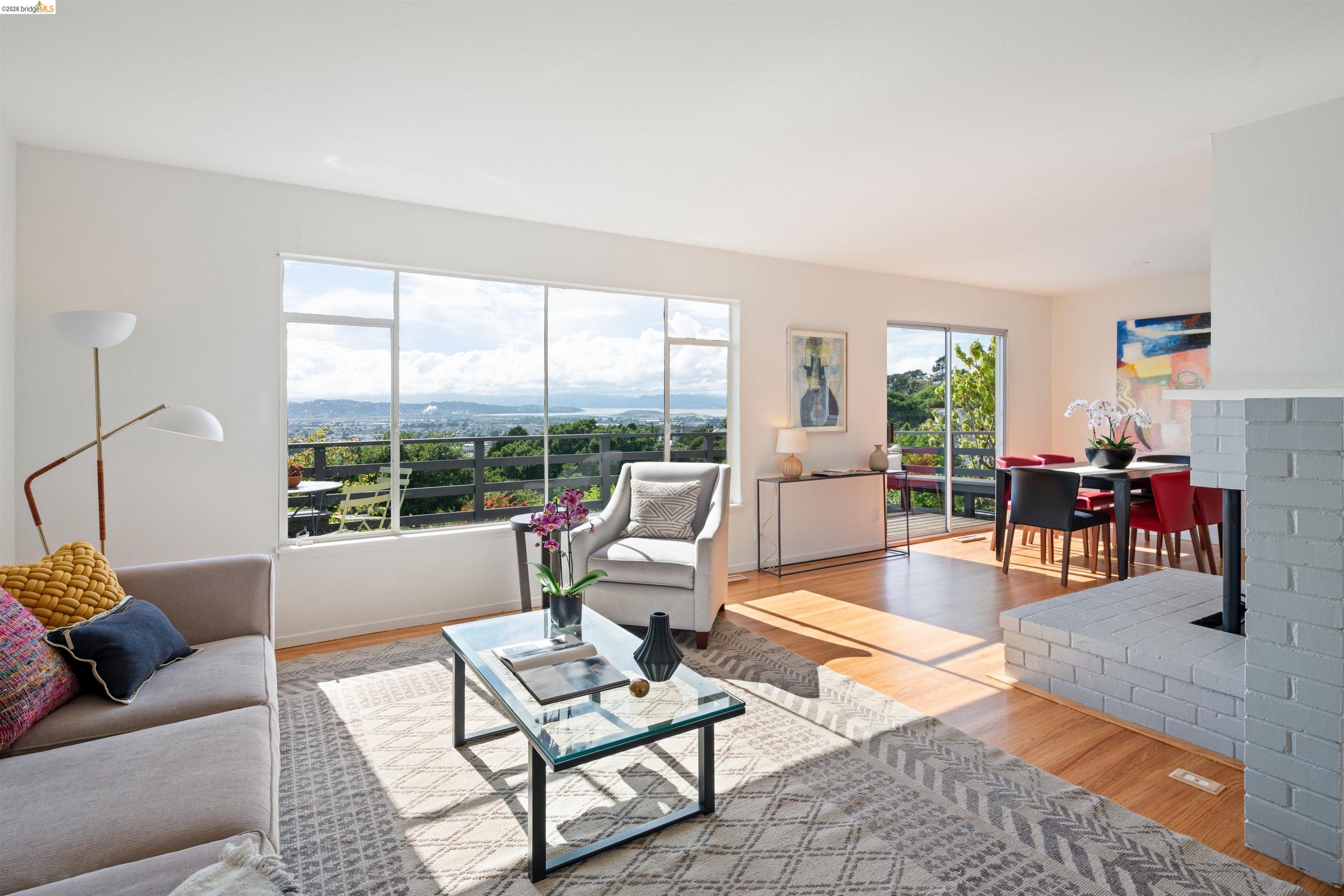 5941 Harbor View Ave