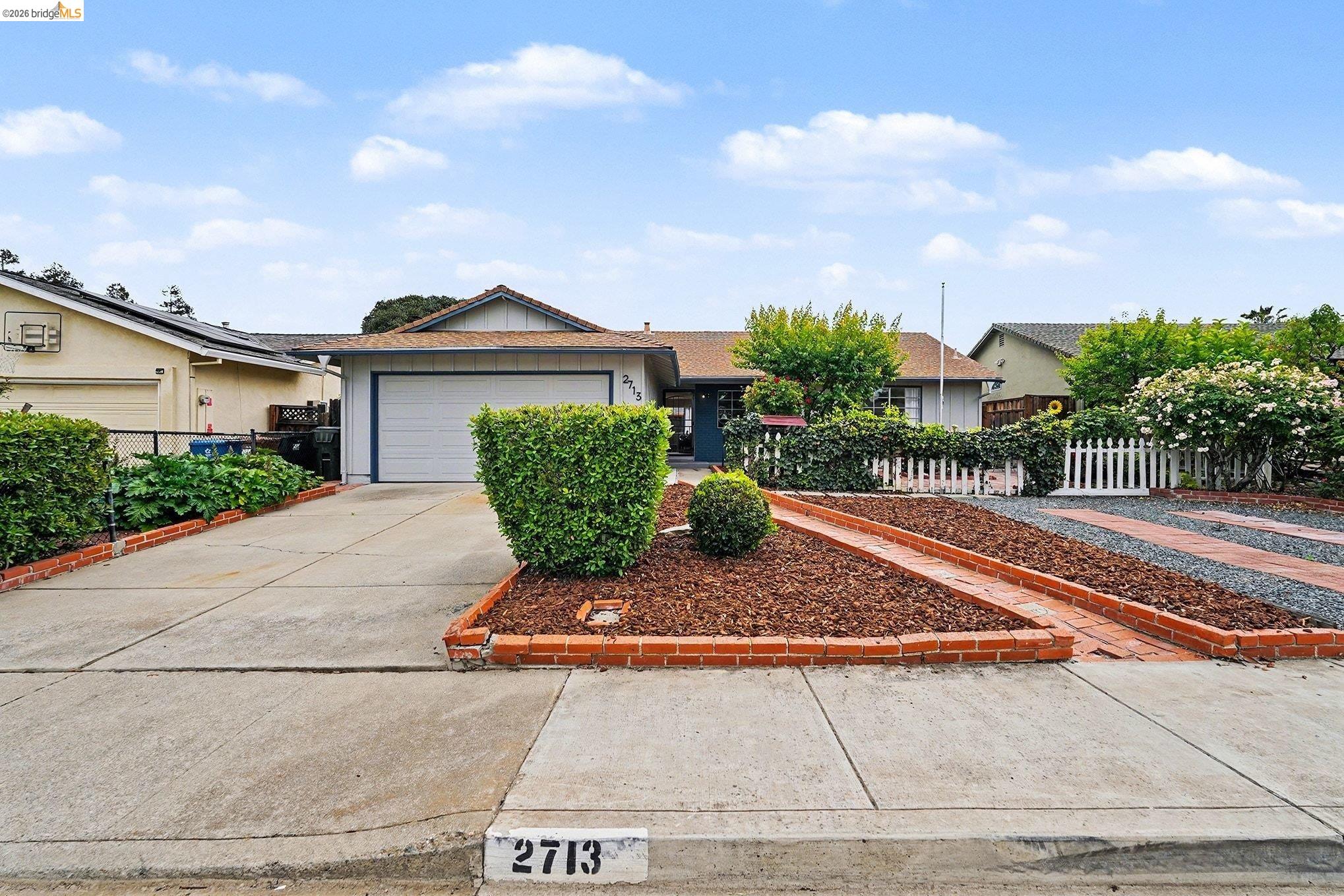 2713 Del Oro Cir