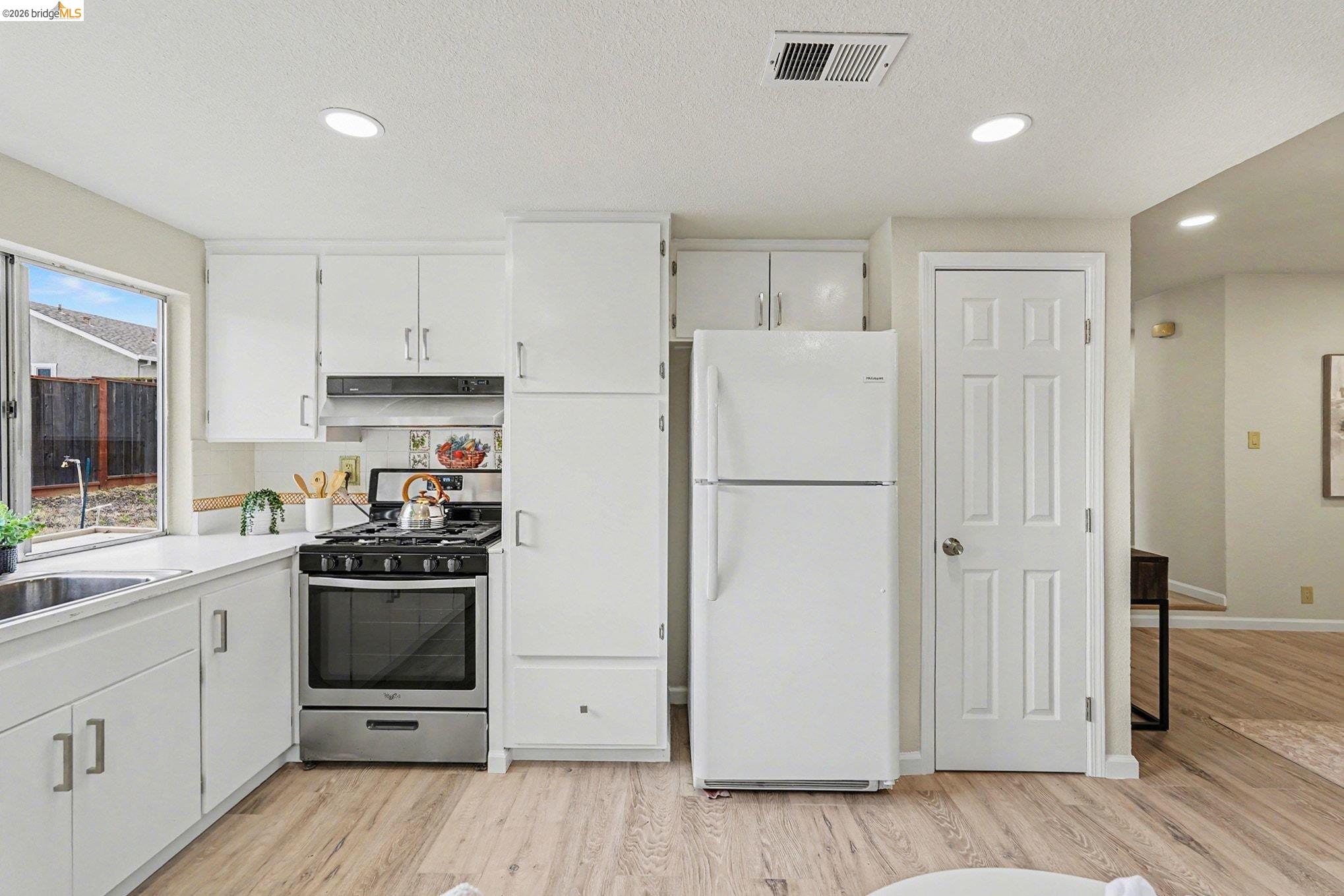 2713 Del Oro Cir
