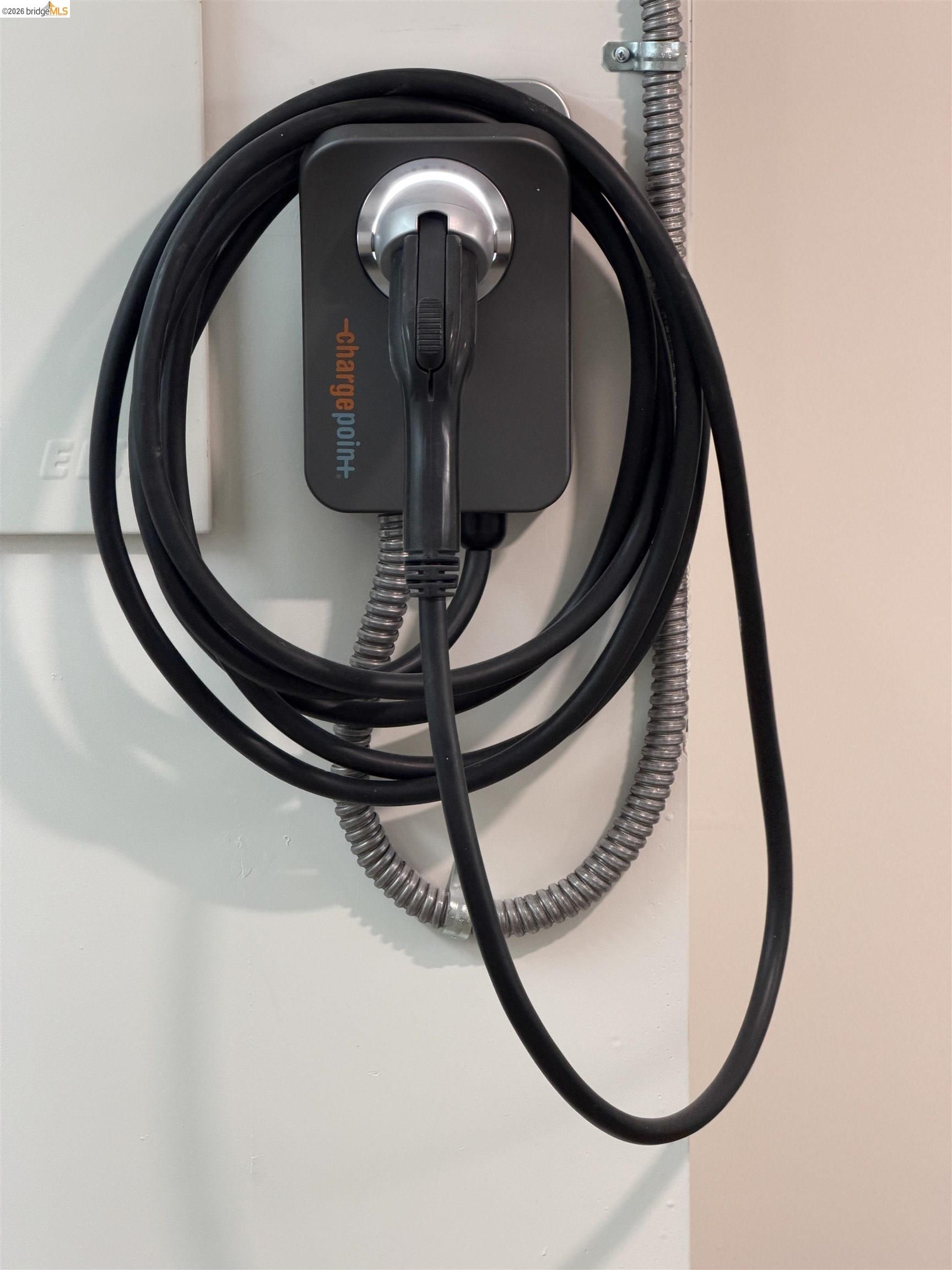 6555 Shattuck Avenue