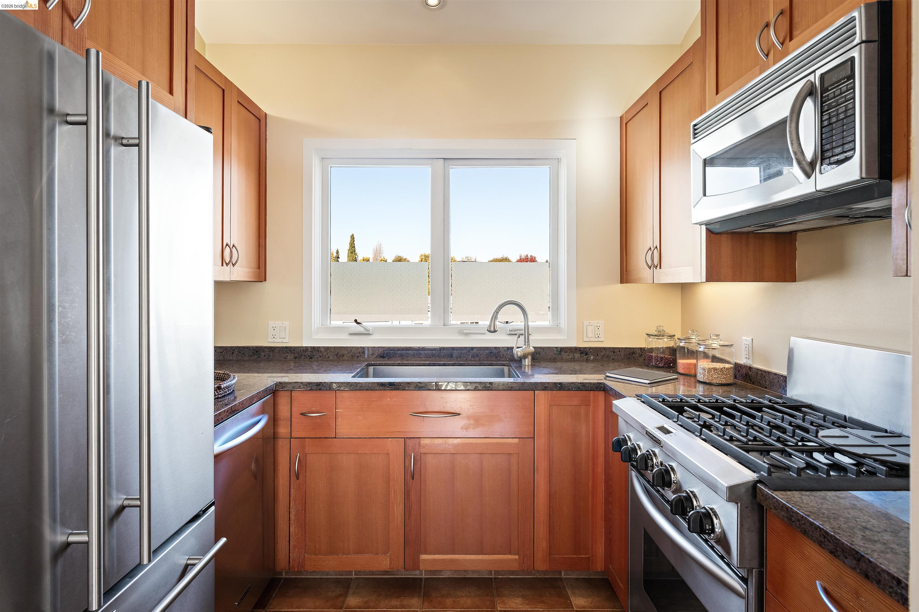 6555 Shattuck Avenue