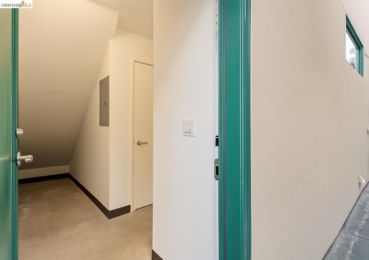 6555 Shattuck Avenue