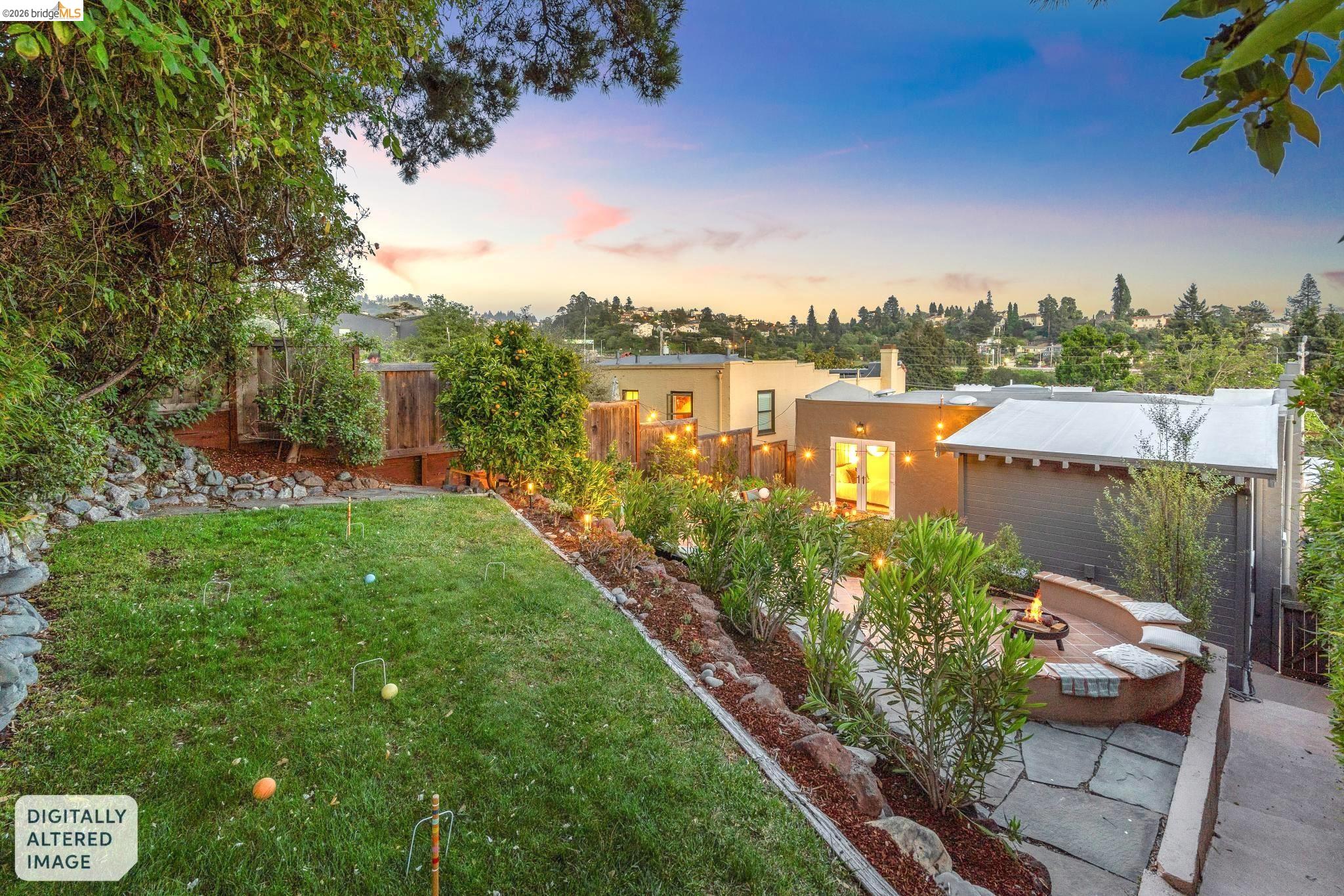 6720 MANOR CREST