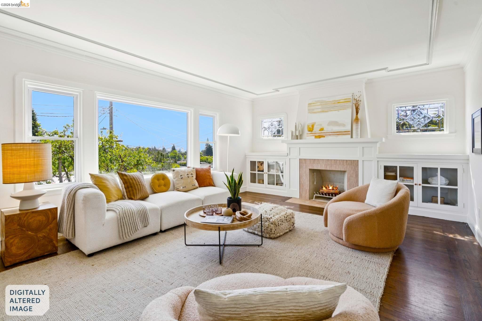 6720 MANOR CREST